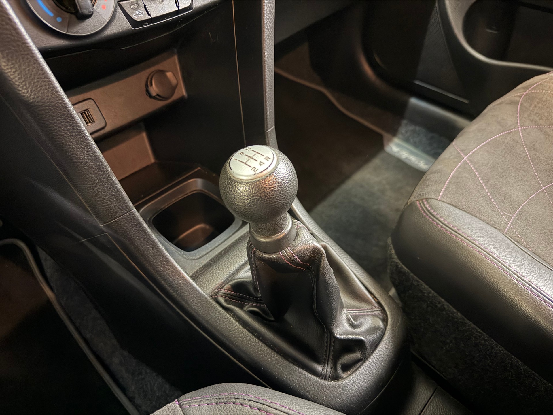 SUZUKI Swift 1.2i 16V PizSulai Top 4x4-image-15