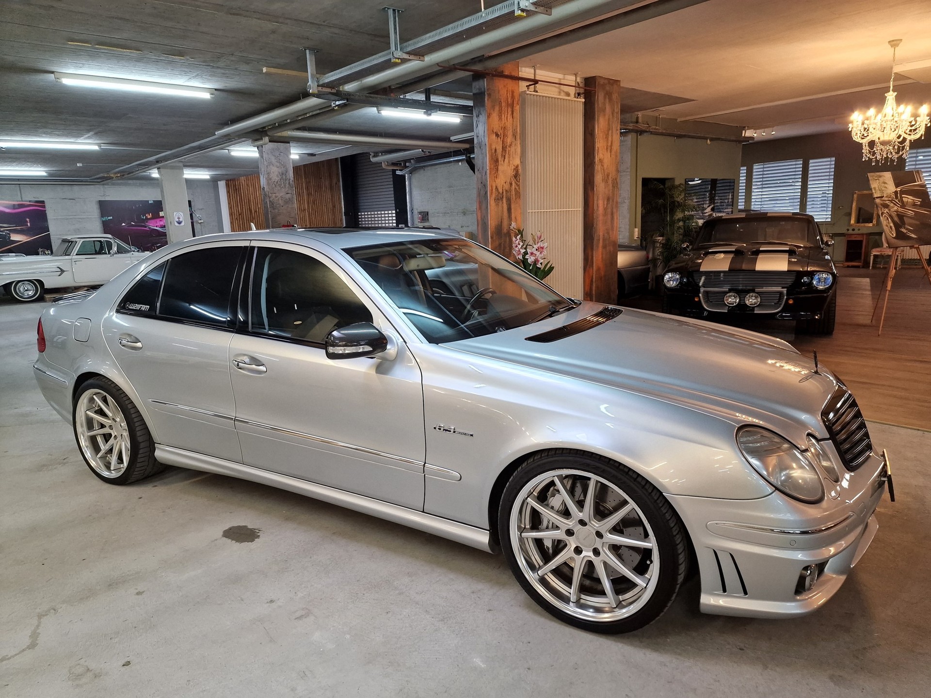 MERCEDES-BENZ E 63 AMG Avantgarde 7G-Tronic-image-4
