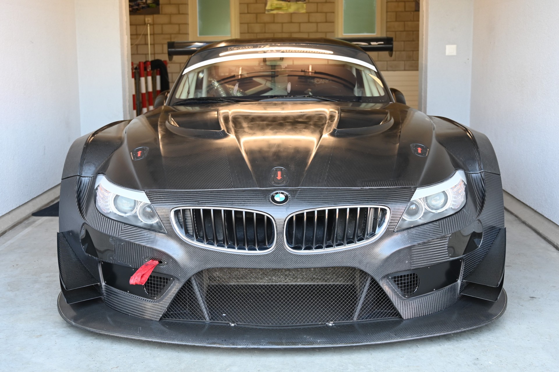 BMW Z4 GT3-image-3