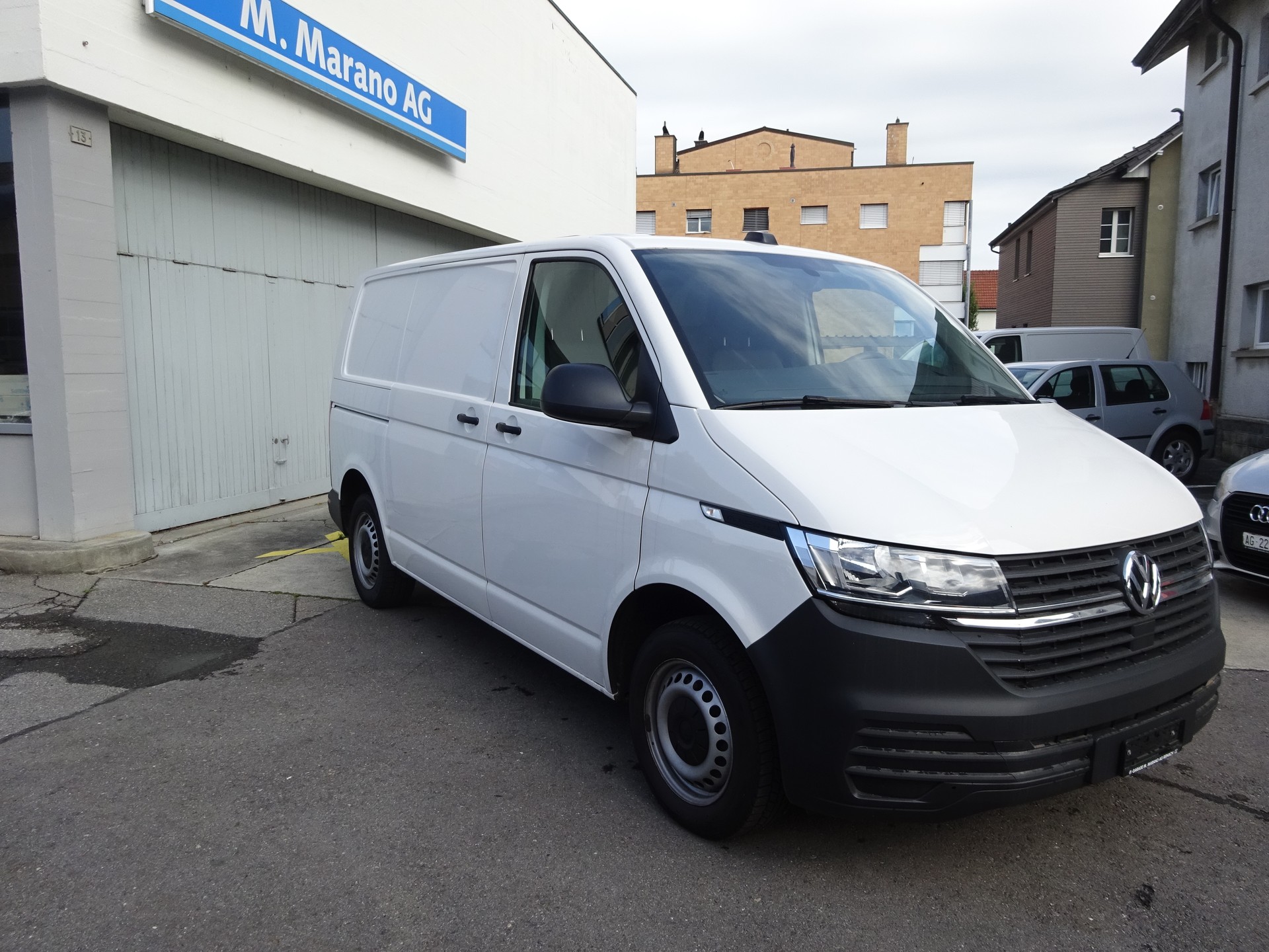 VW T6.1 2.0 TDI-image-2