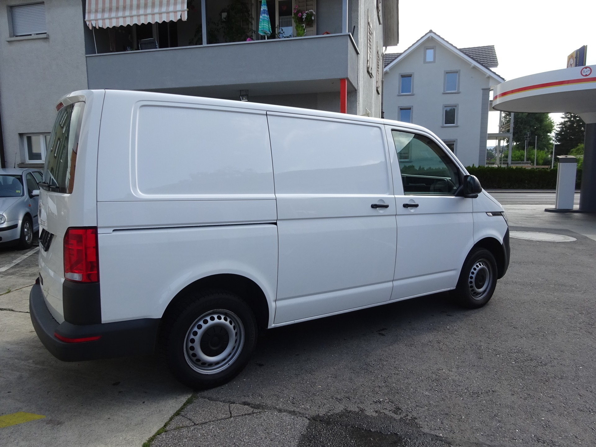 VW T6.1 2.0 TDI-image-6