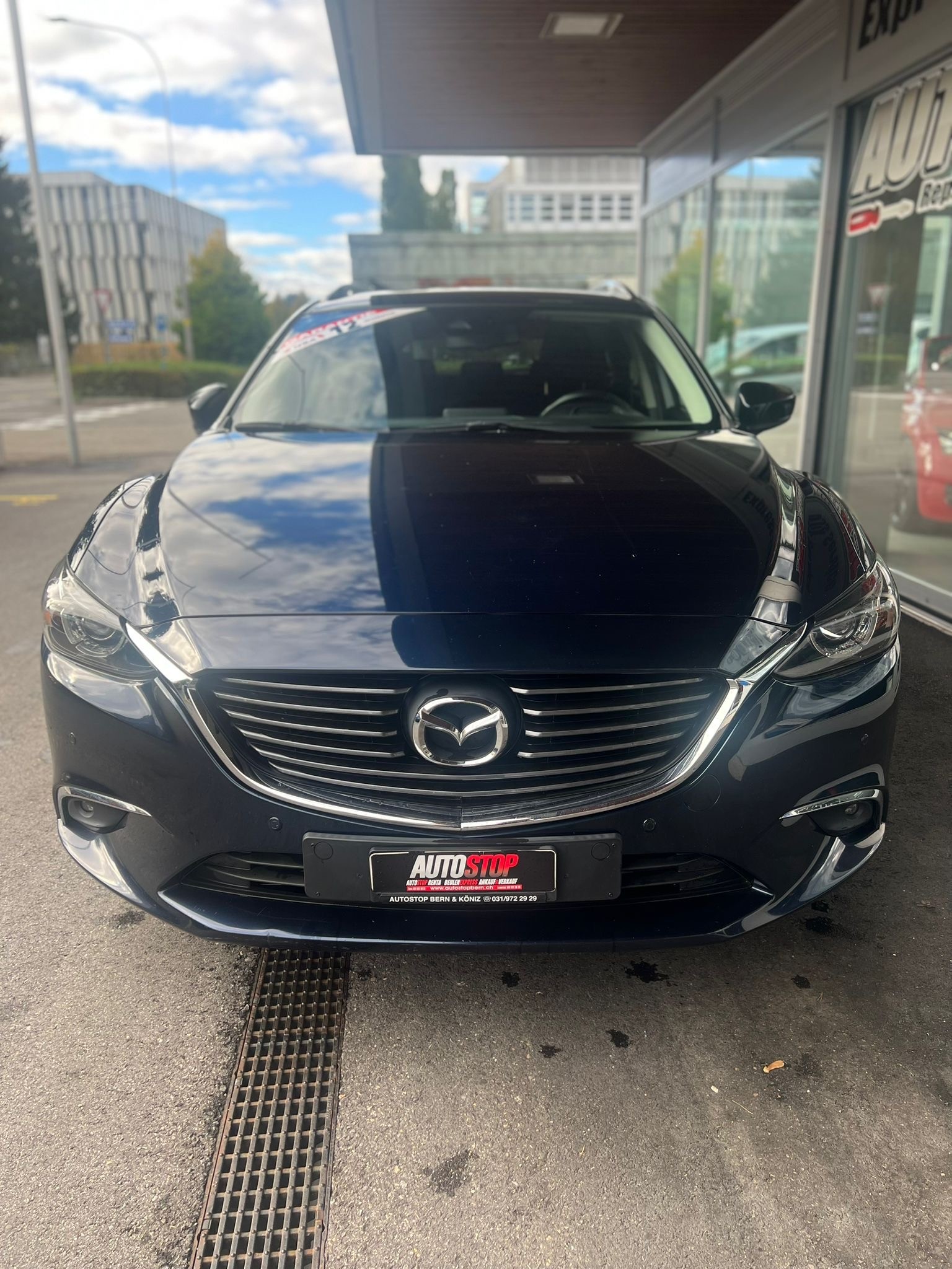 MAZDA 6 Sportwagon 2.2 D 16V Ambition-image-2