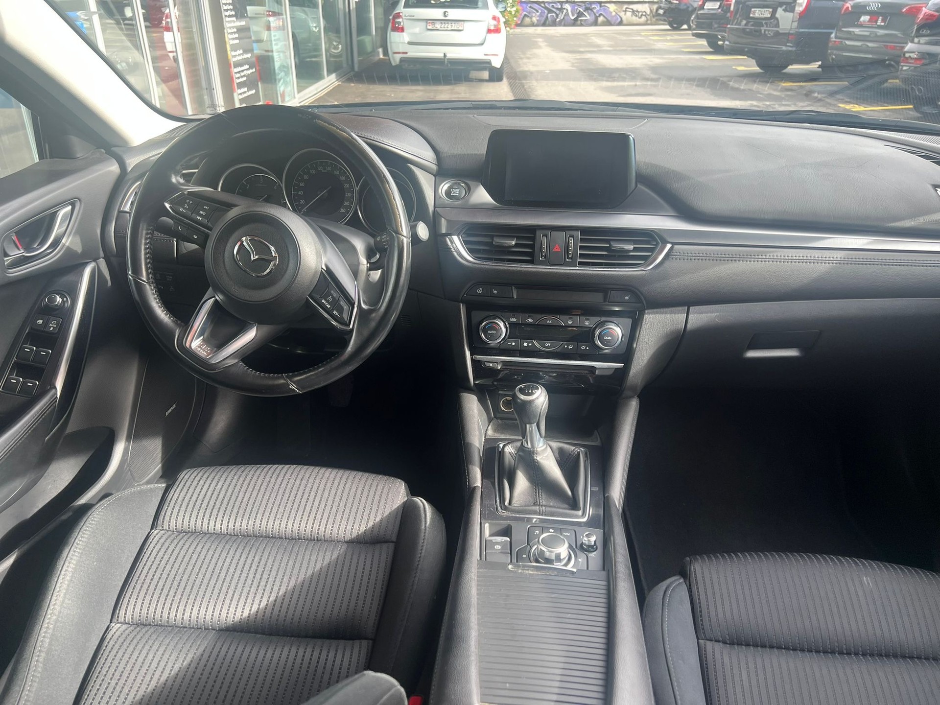 MAZDA 6 Sportwagon 2.2 D 16V Ambition-image-11