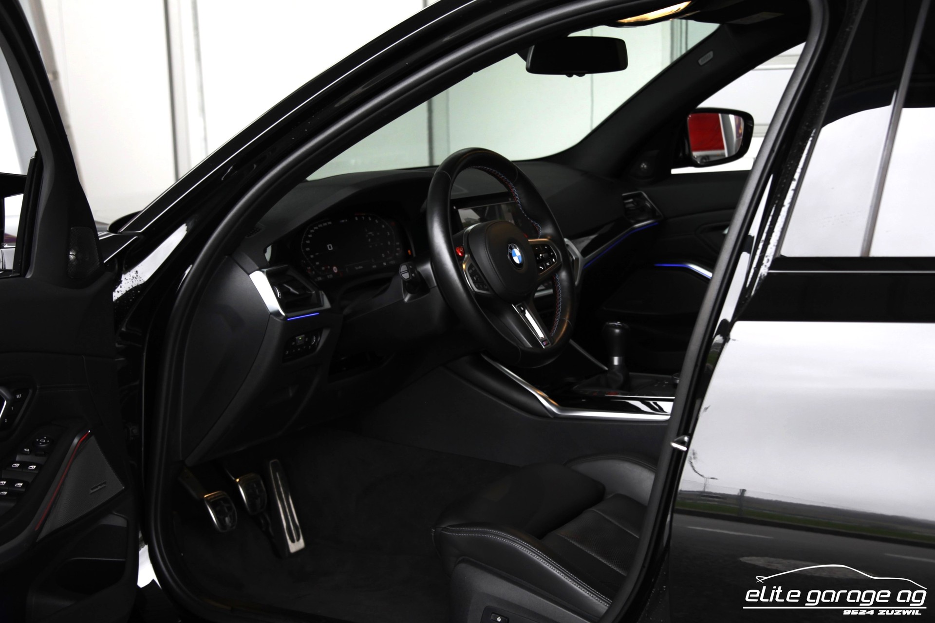 BMW M3 HANDSCHALTER ALL BLACK-image-13