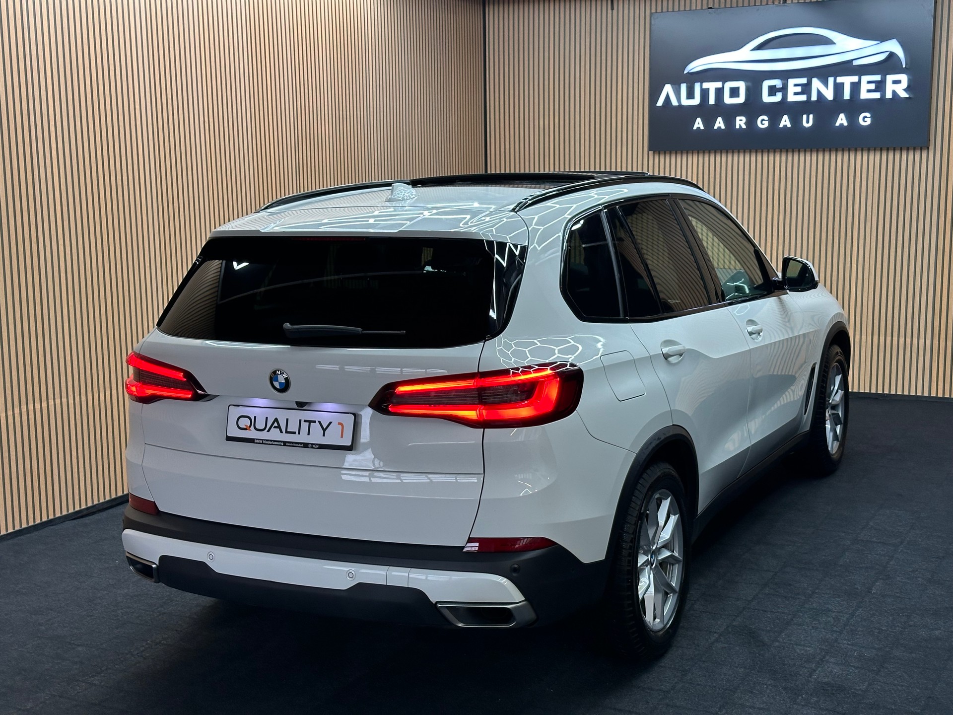BMW X5 xDrive 30d xLine Steptronic *ab CHF 399.-/Monat*-image-4