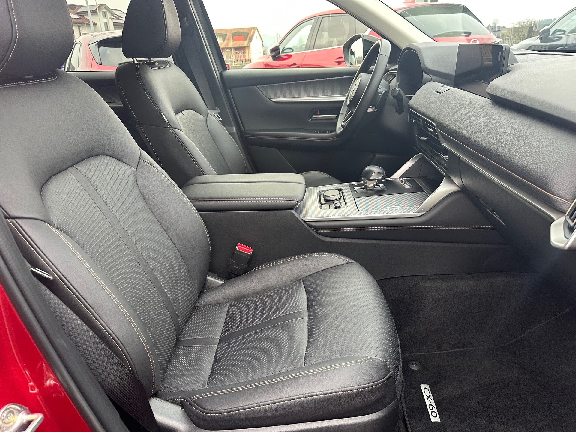 MAZDA CX-60 3.3L e-Skyactiv D 254 MHEV AWD Homura-image-9