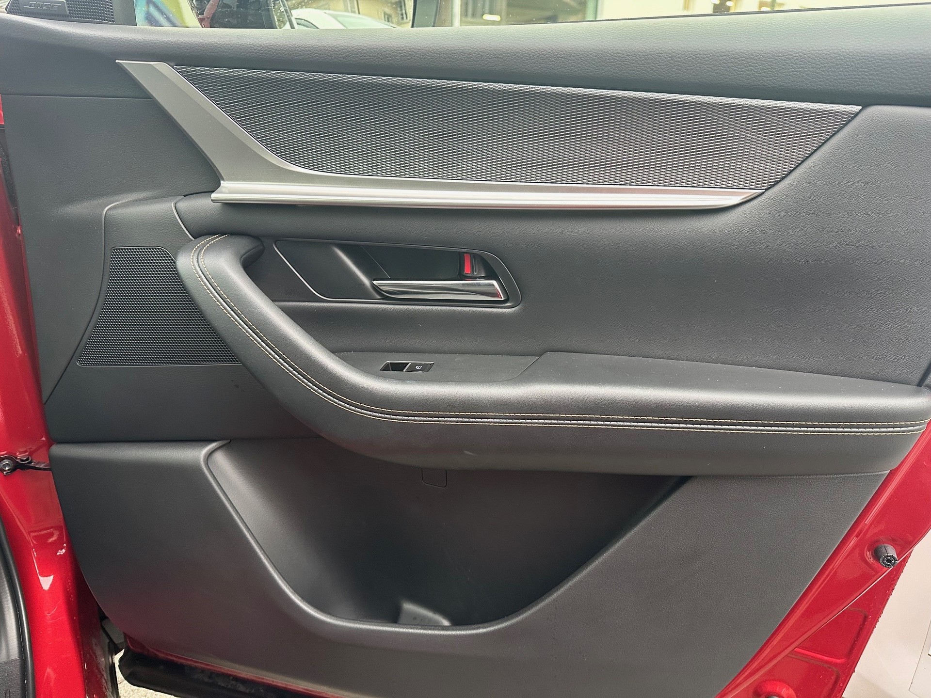 MAZDA CX-60 3.3L e-Skyactiv D 254 MHEV AWD Homura-image-10