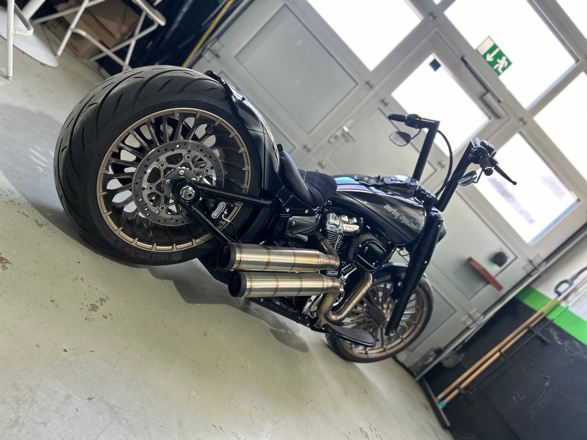 HARLEY-DAVIDSON FLFBS Fat Boy 114-image-4