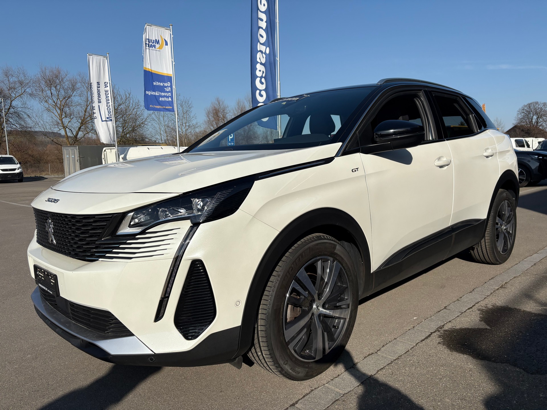PEUGEOT 3008 1.2 PureTech GT-image-2
