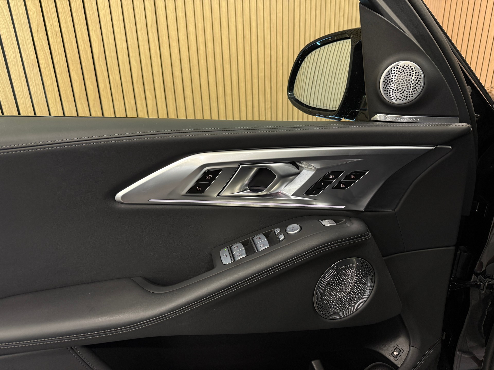 BMW XM xDrive PHEV Steptronic * GRATIS SERVICE*-image-7