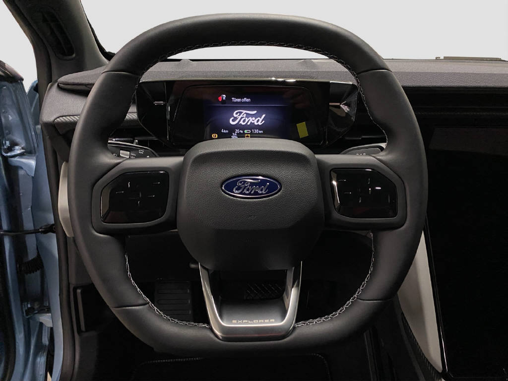 FORD Explorer Extended Range Premium RWD-image-11