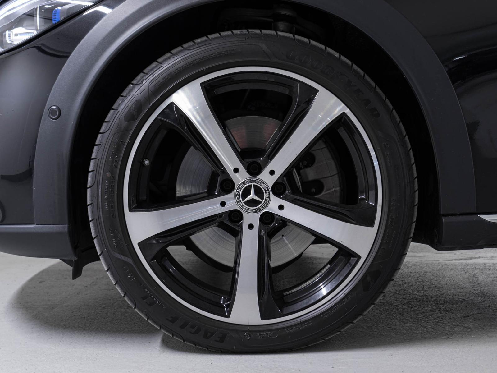 MERCEDES-BENZ C 220 d 4MATIC T-Modell All-Terrain-image-14