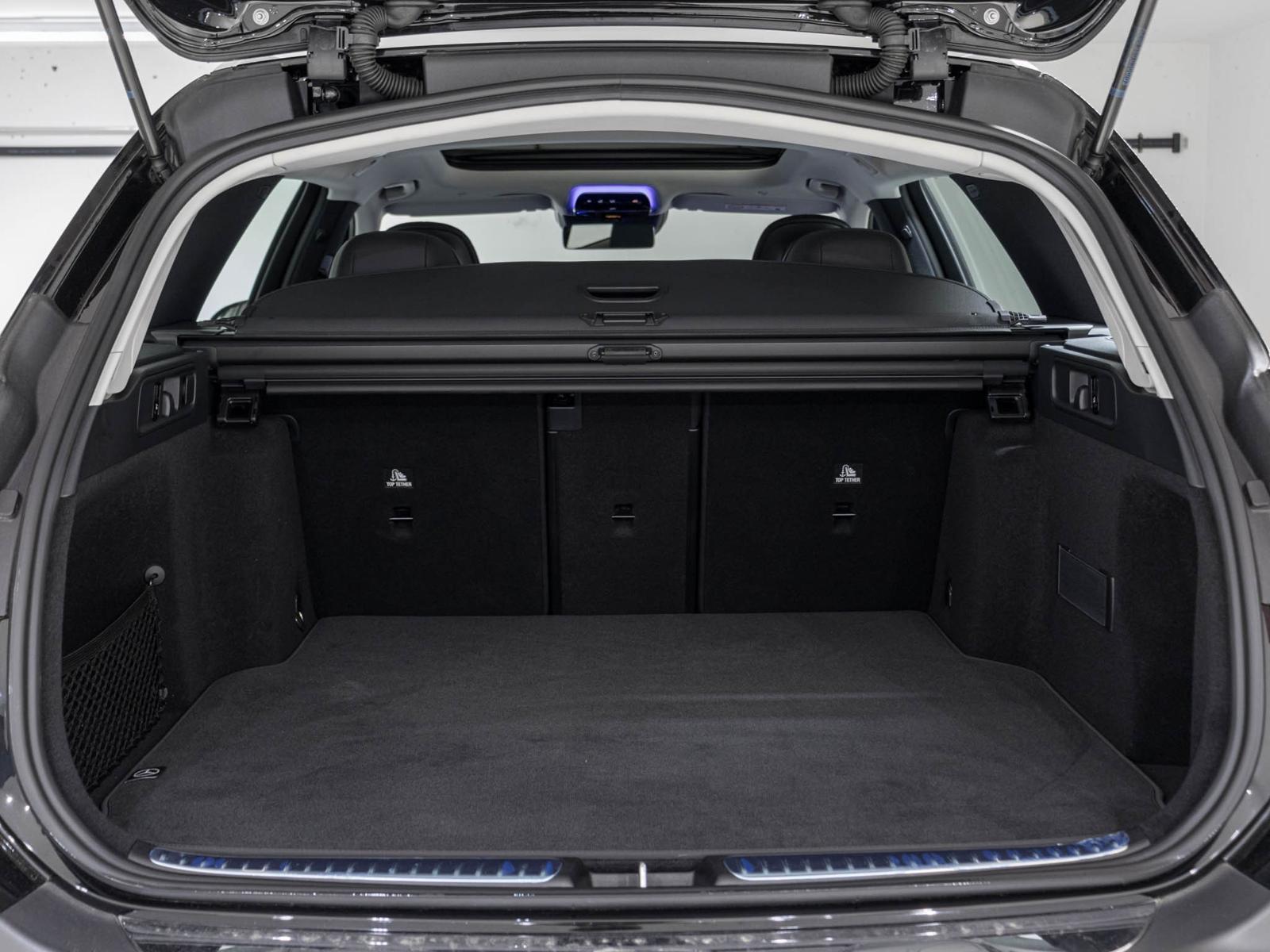 MERCEDES-BENZ C 220 d 4MATIC T-Modell All-Terrain-image-13