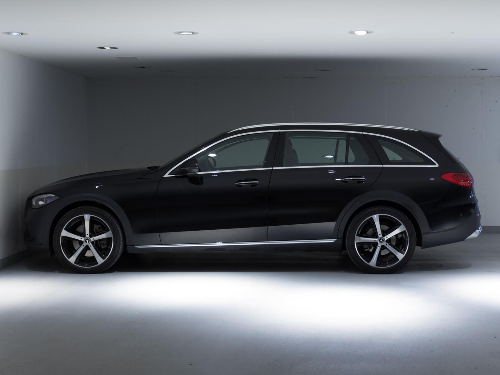 MERCEDES-BENZ C 220 d 4MATIC T-Modell All-Terrain-image-4