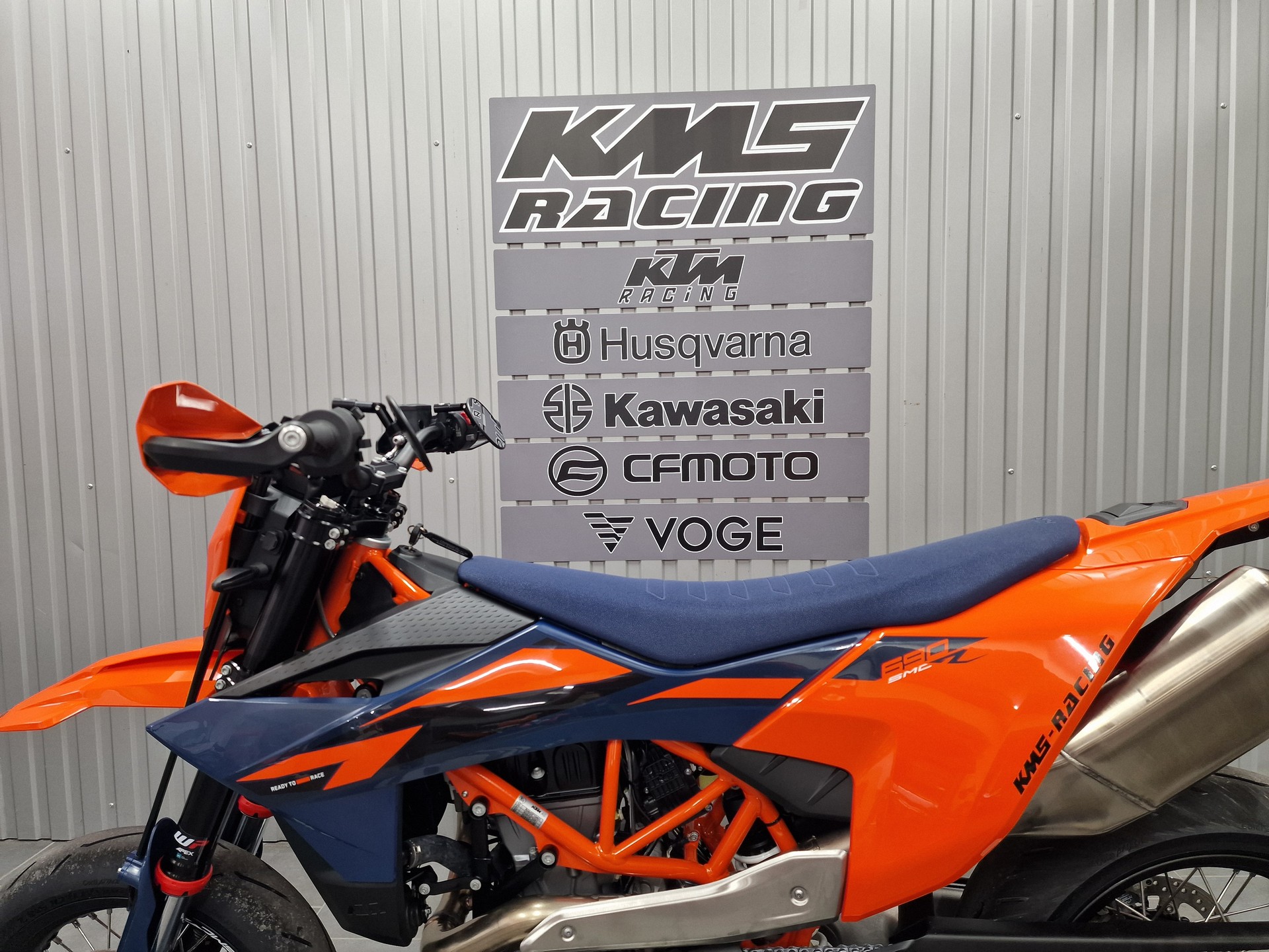 KTM 690 SMC R-image-8
