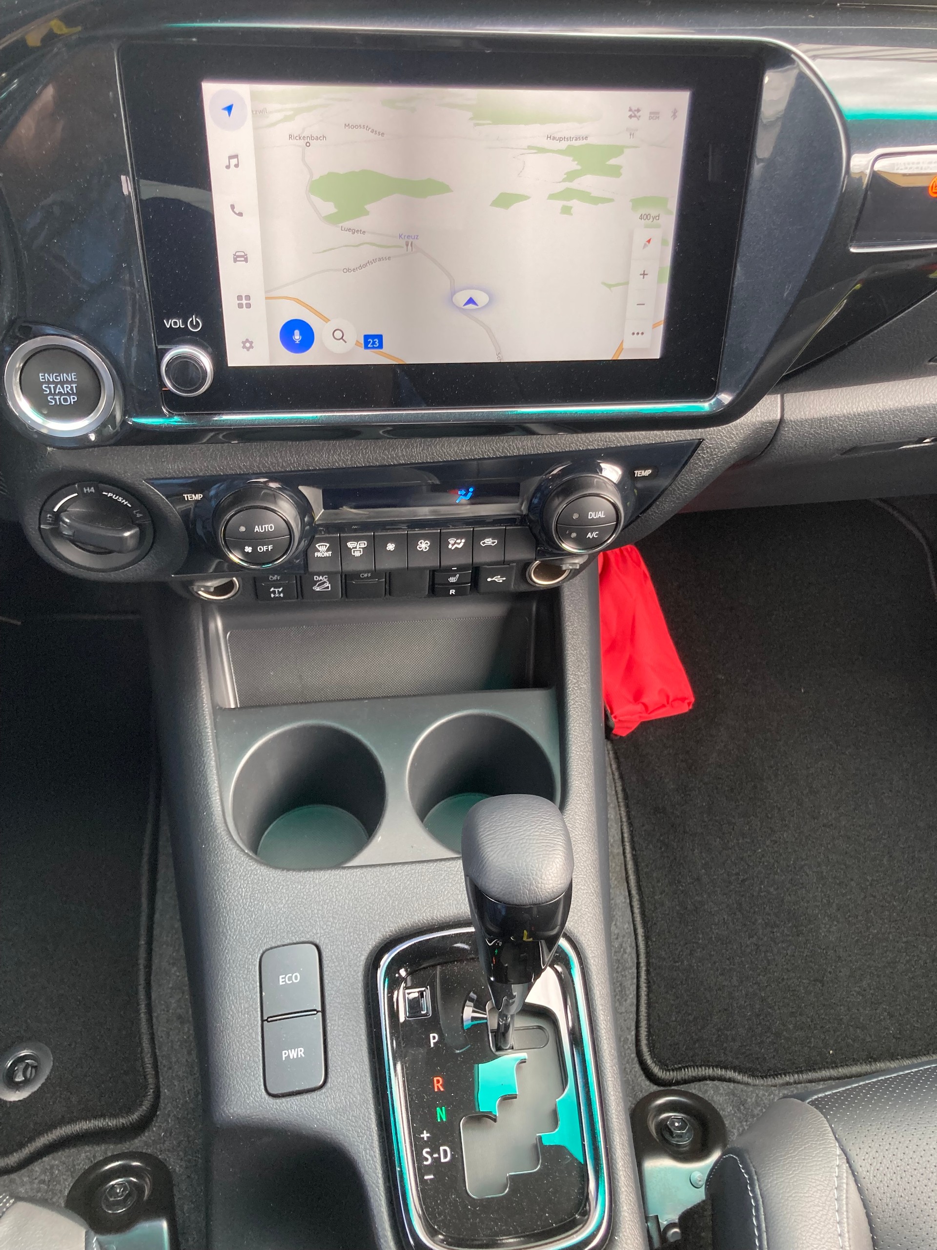 TOYOTA Hilux 2.8D-4D Invincible X-Cab 4x4 Automat-image-13