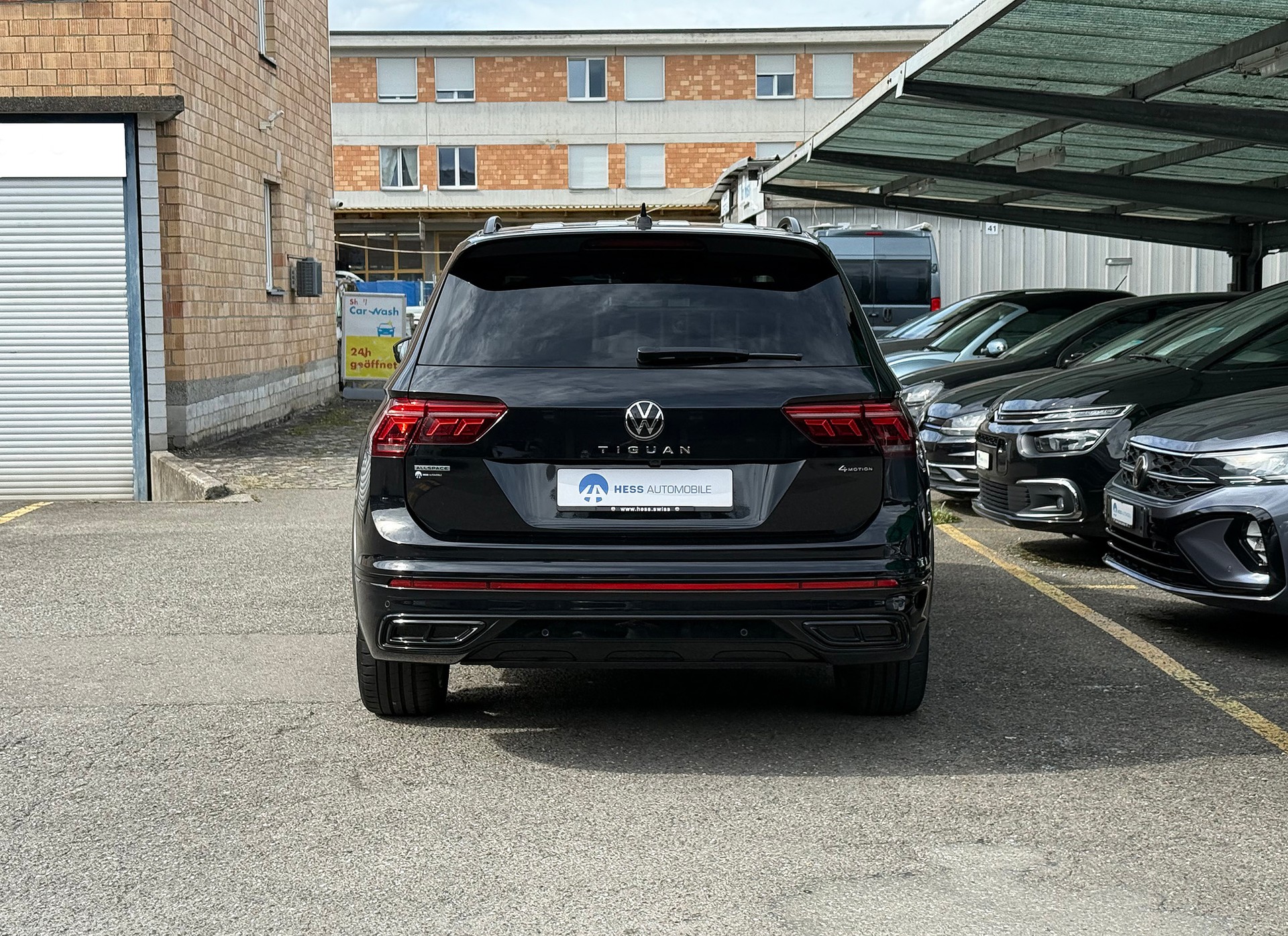 VW Tiguan Allspace 2.0TSI R-Line Black Style 4Motion DSG Standheizung-image-17