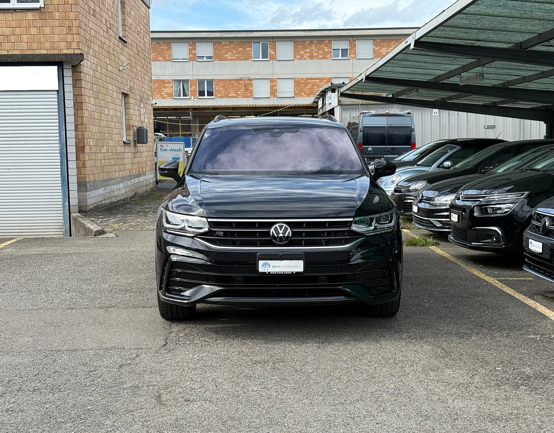 VW Tiguan Allspace 2.0TSI R-Line Black Style 4Motion DSG Standheizung-image-14