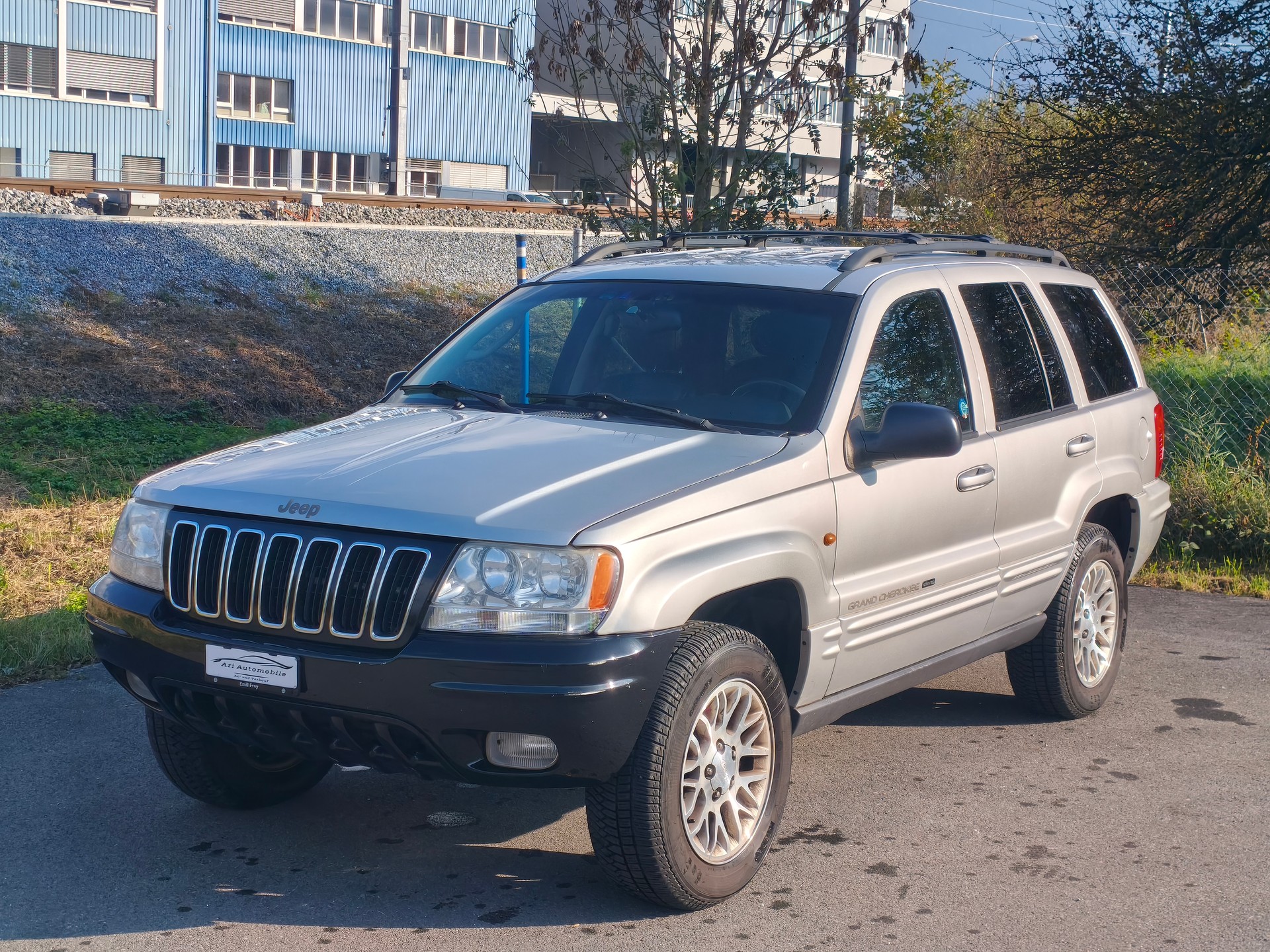 JEEP Grand Cherokee 2.7 CRD Limited Navigation Aut.-image-0