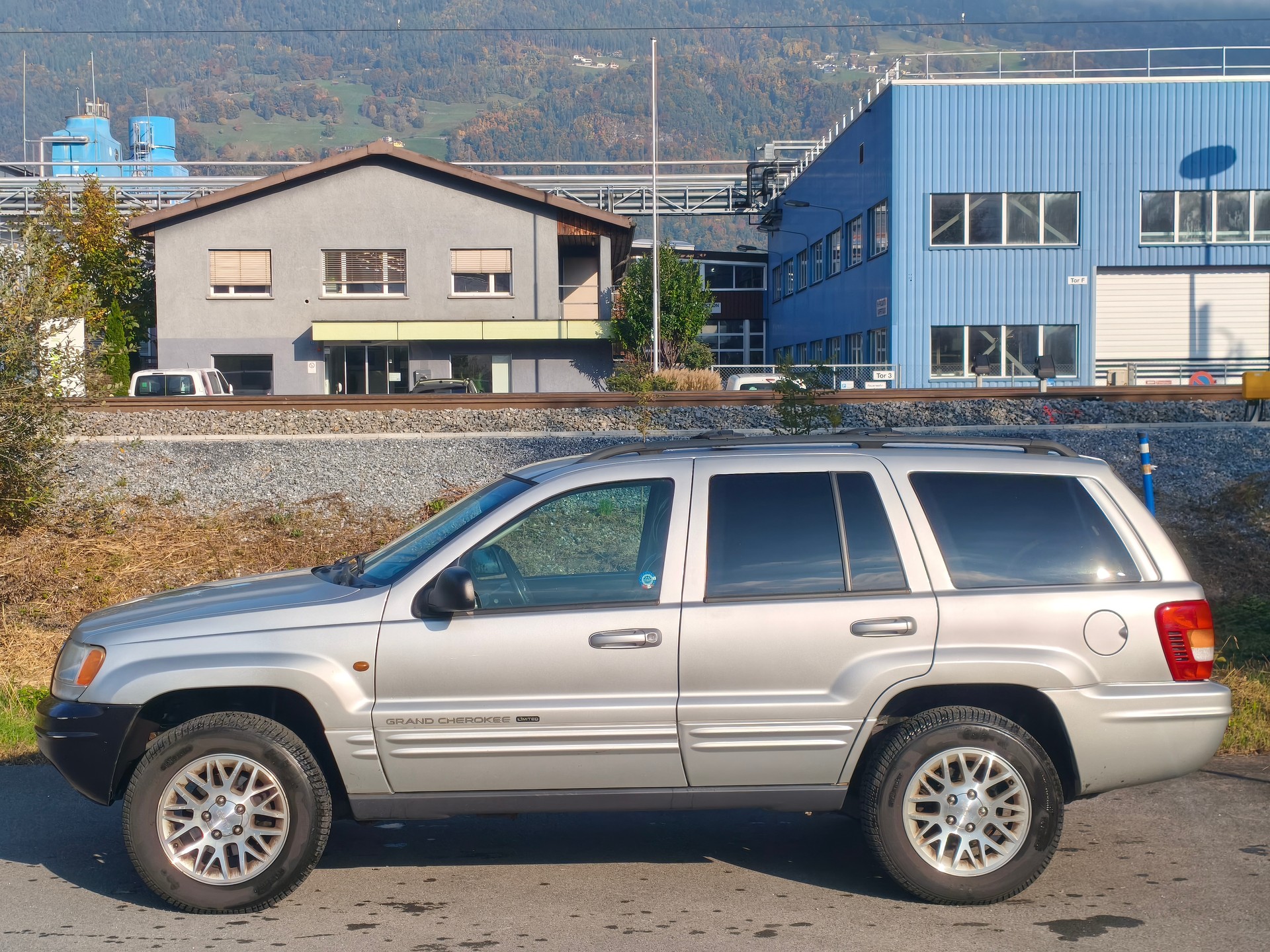 JEEP Grand Cherokee 2.7 CRD Limited Navigation Aut.-image-8