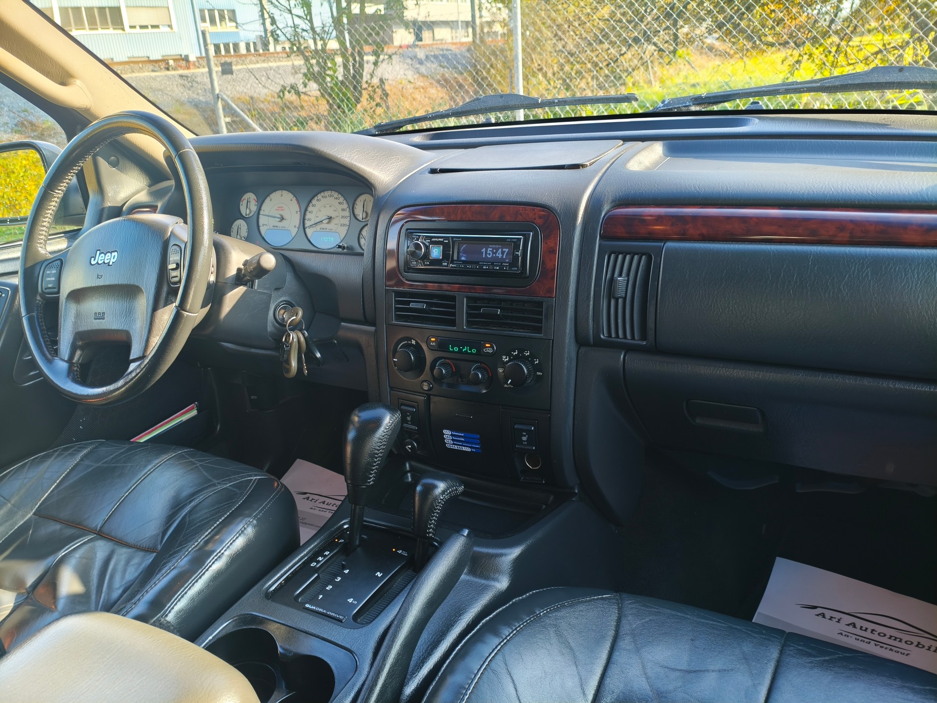 JEEP Grand Cherokee 2.7 CRD Limited Navigation Aut.-image-10