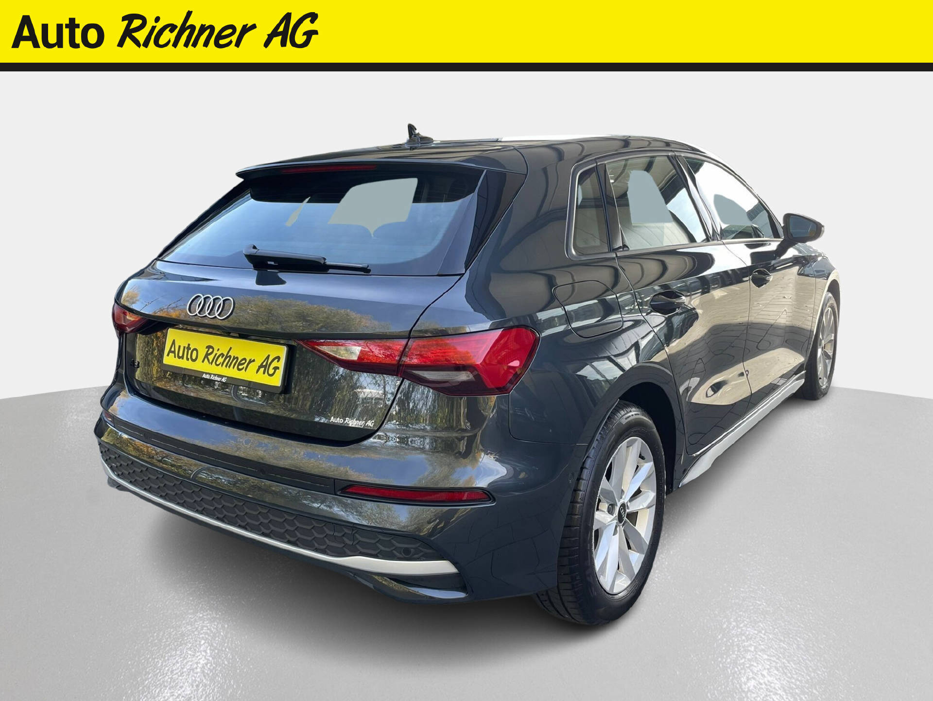 AUDI A3 Sportback 1.5 35 TFSI S-Tronic-image-3