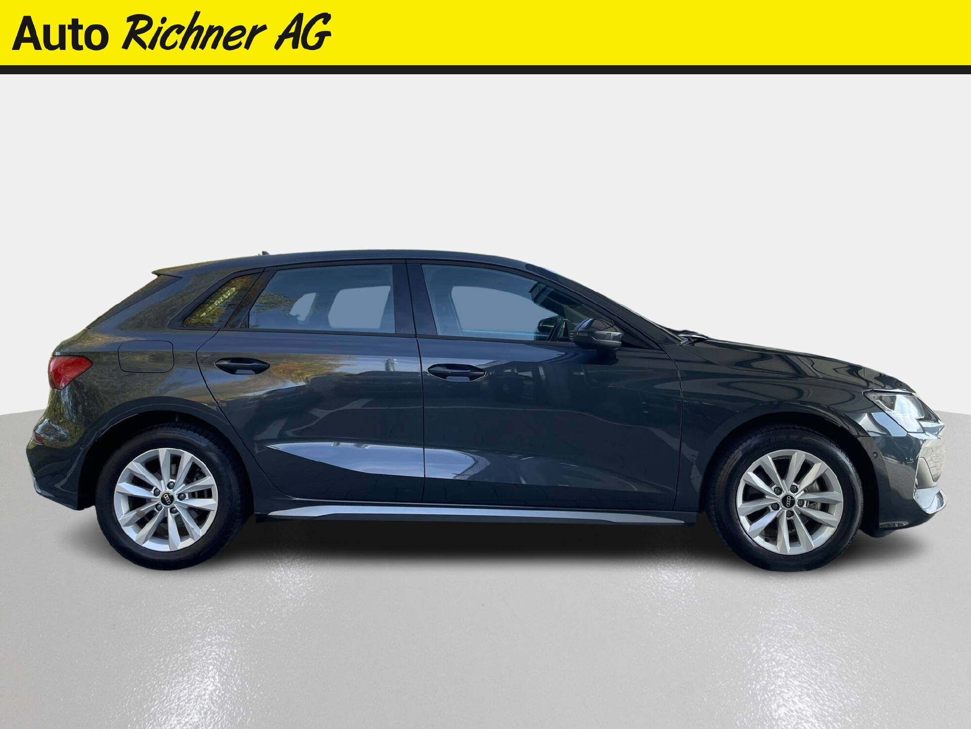 AUDI A3 Sportback 1.5 35 TFSI S-Tronic-image-2