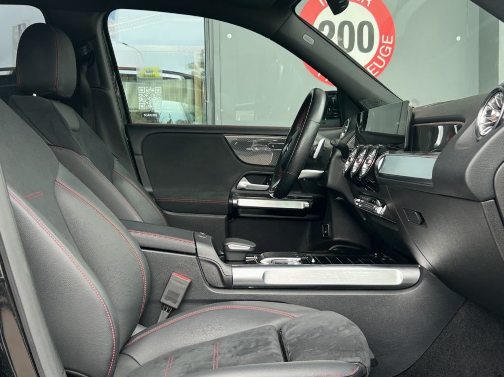 MERCEDES-BENZ GLB 250 4Matic AMG Line 8G-Tronic-image-7
