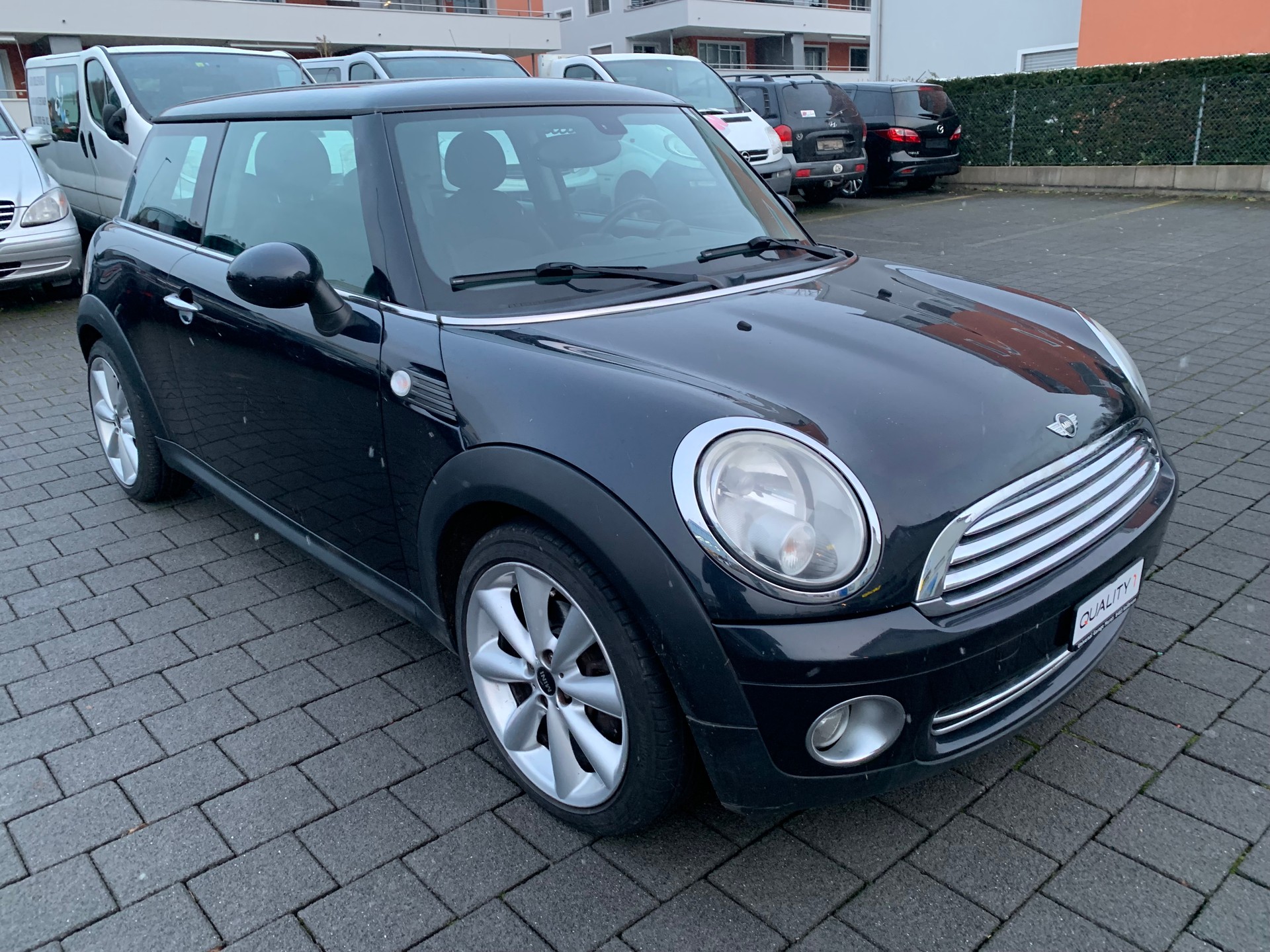 MINI Cooper-image-1