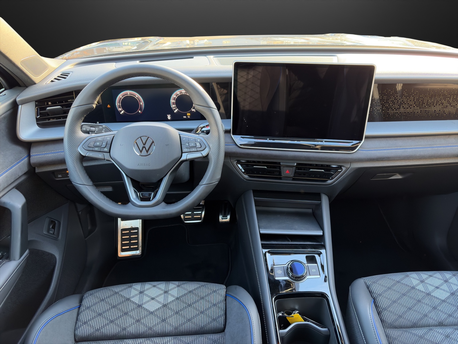 VW Tayron 2.0 TDI SCR R-Line 4Motion DSG-image-9