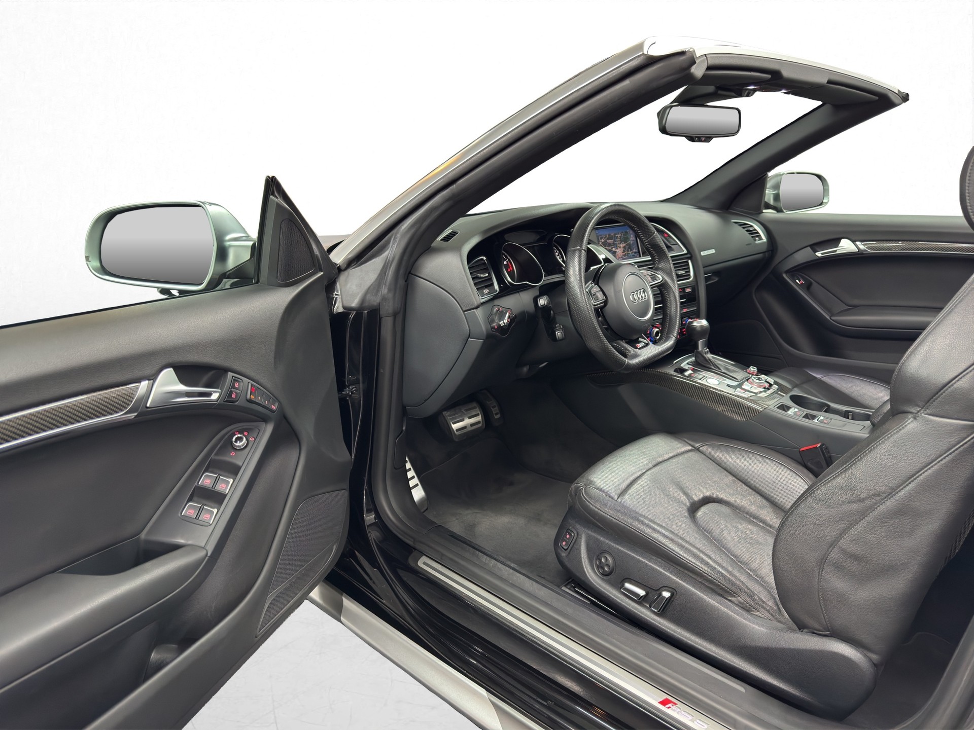 AUDI RS5 Cabrio 4.2 FSI quattro S-tronic-image-13