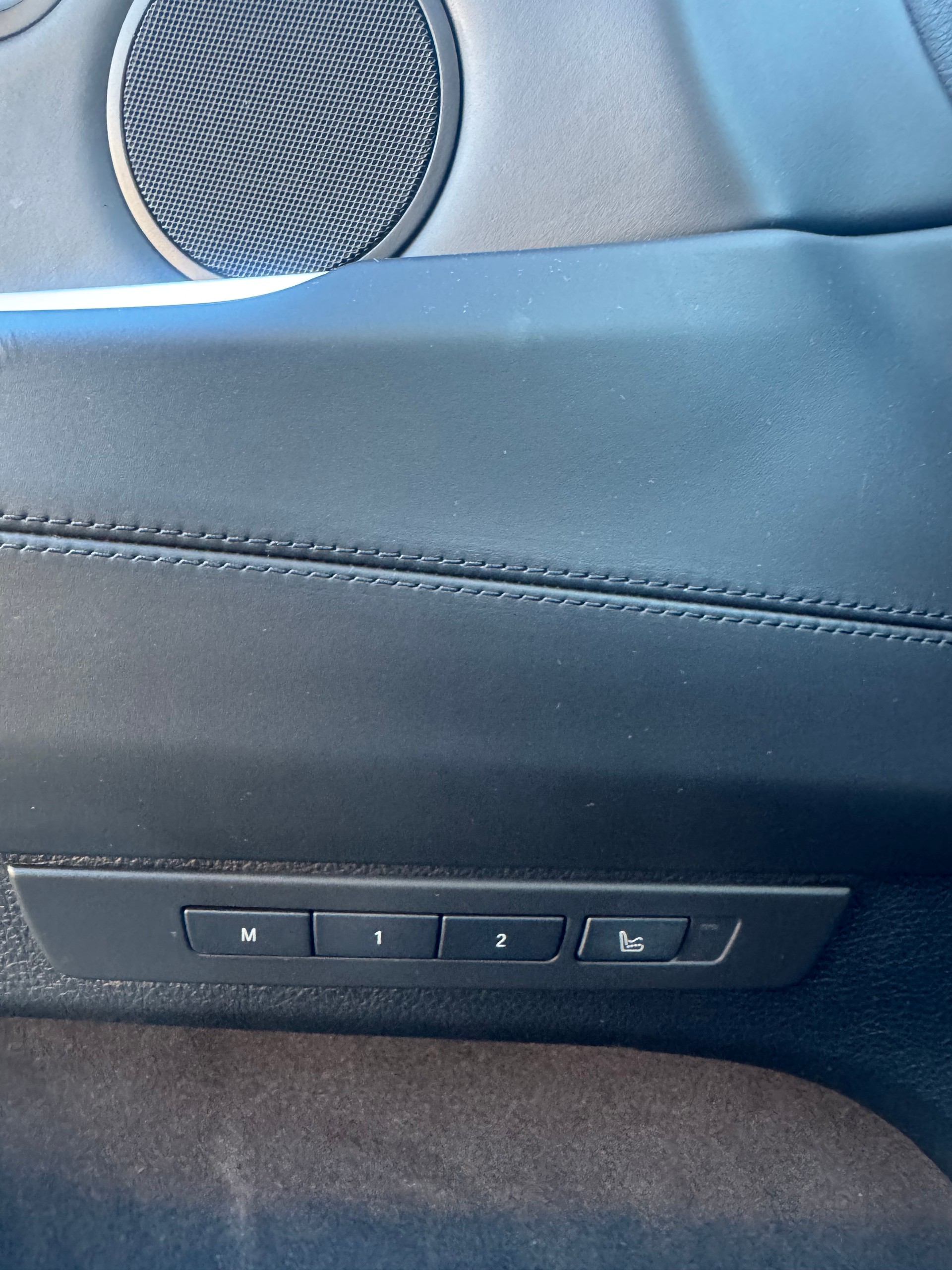 BMW 550i xDrive GT Steptronic-image-14