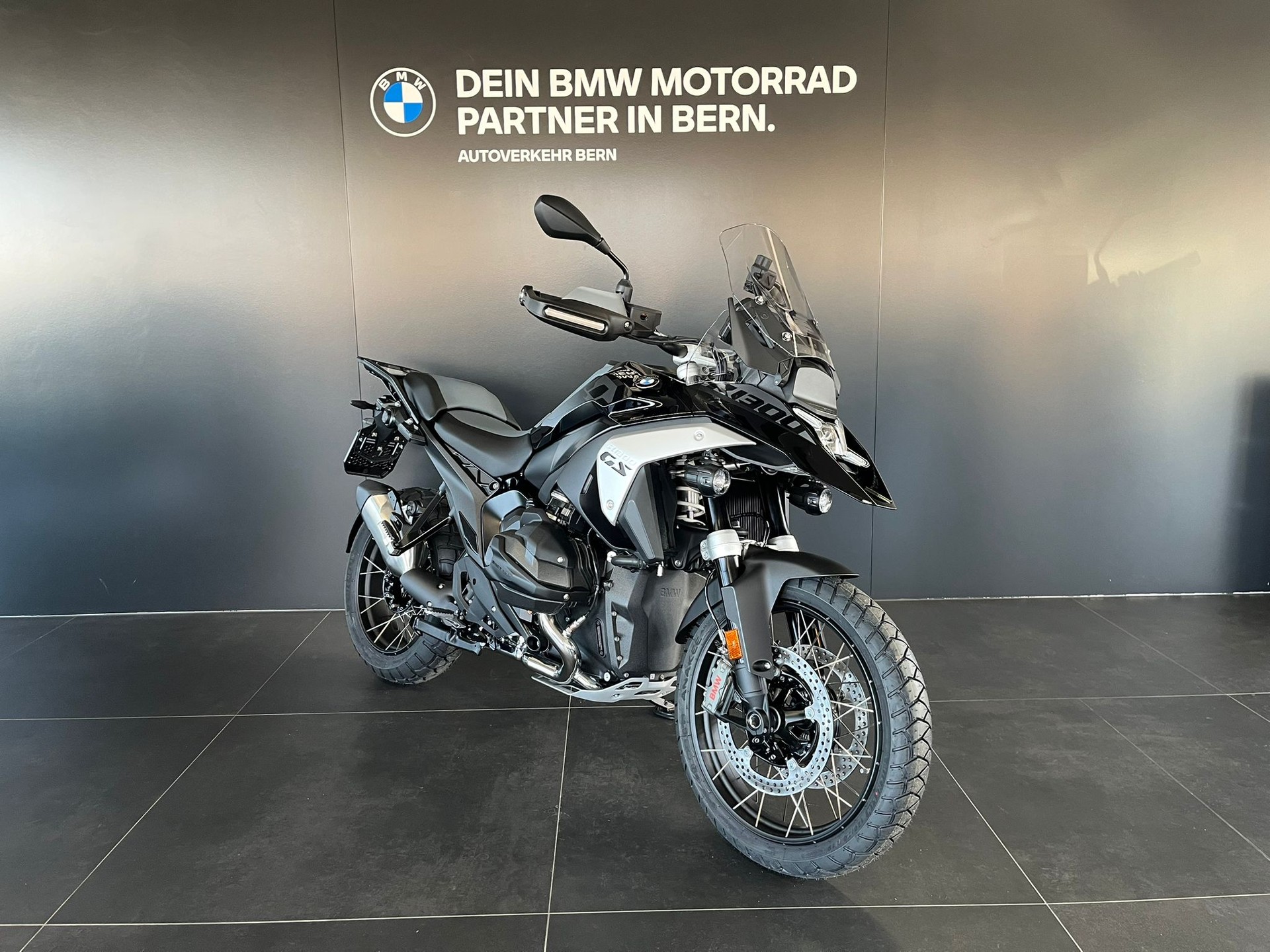 BMW R 1300 GS - ab 262.- im 2.9% Leasing*-showroom-element-1