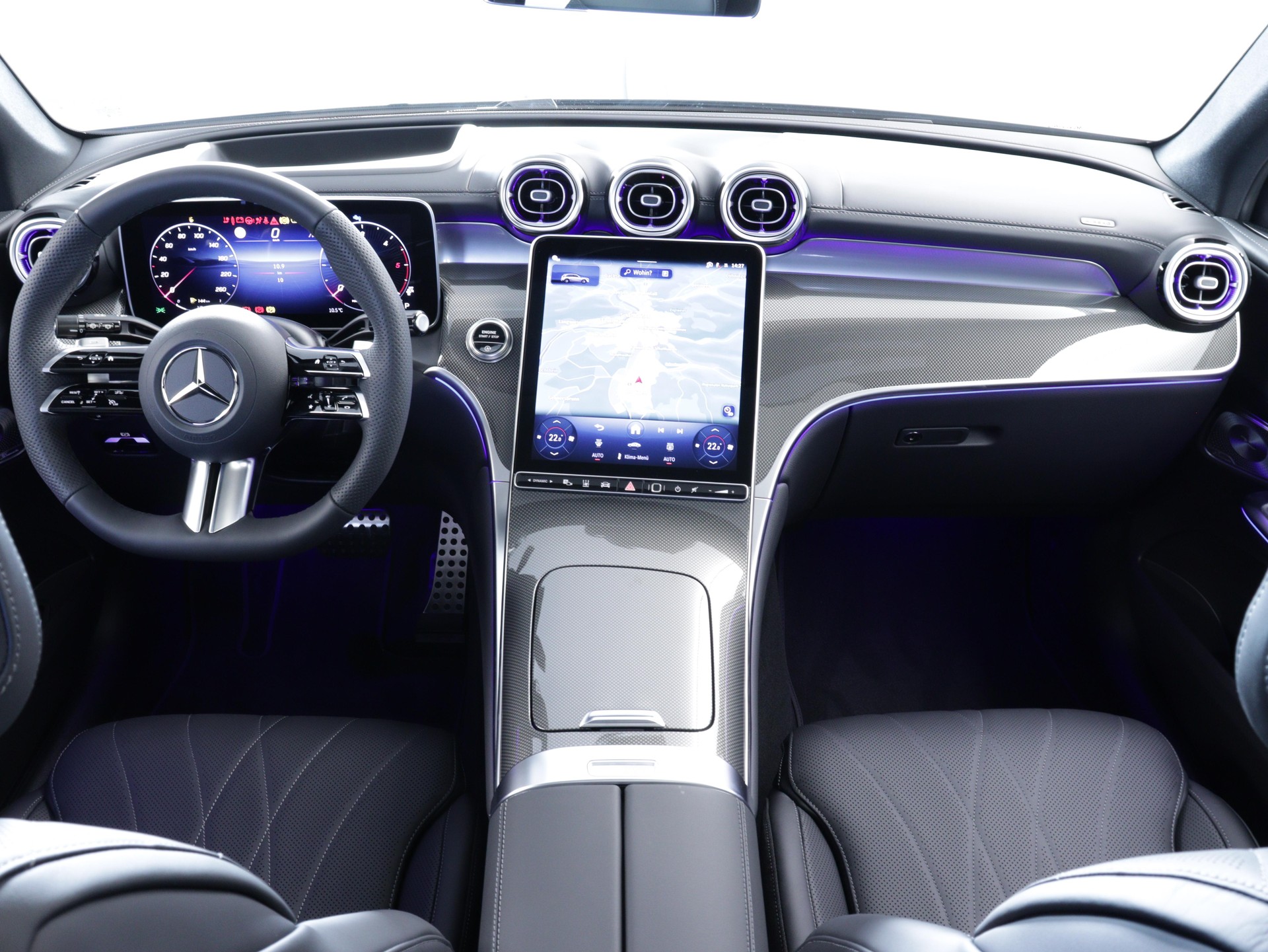 MERCEDES-BENZ GLC 220 d AMG Line 4matic-image-4