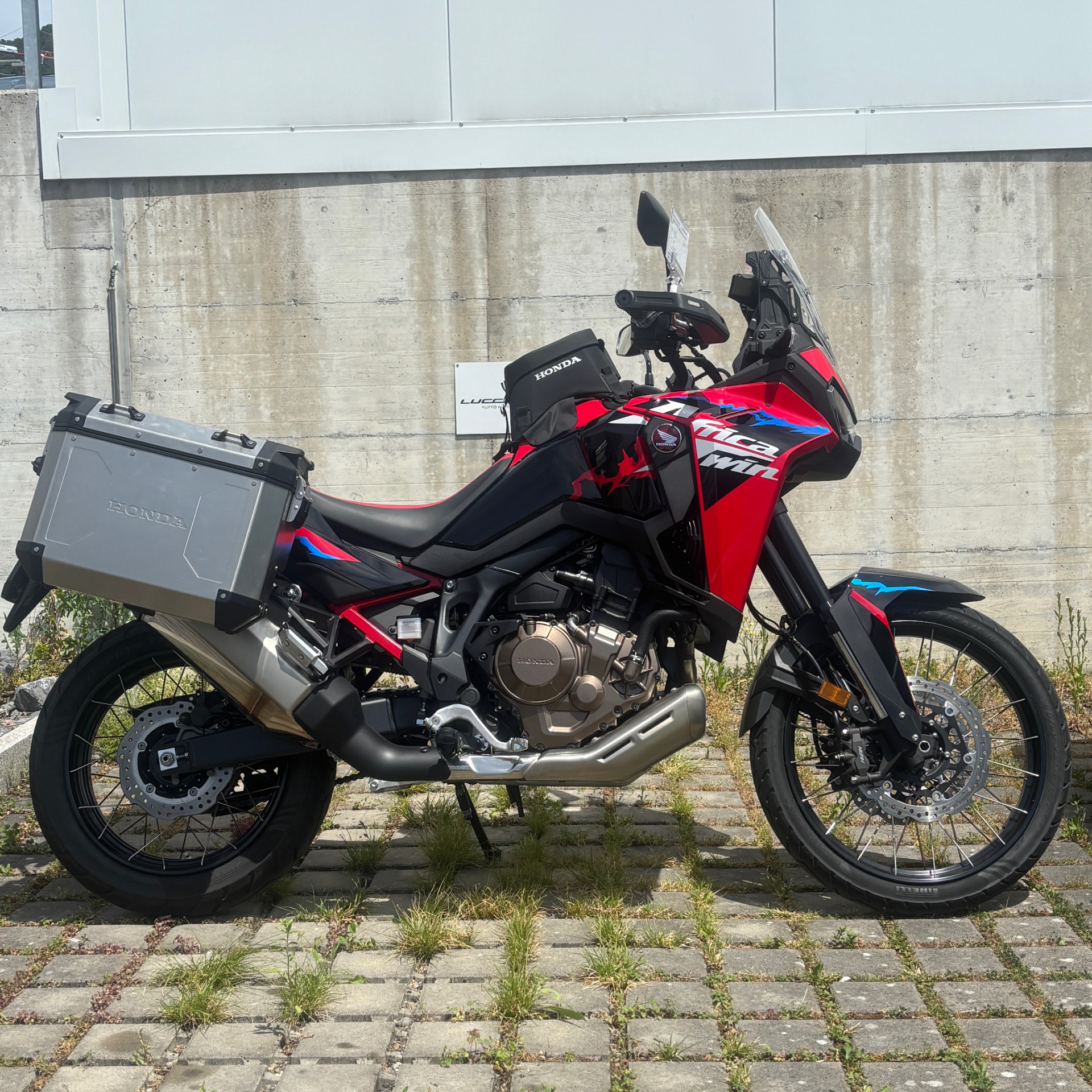 HONDA CRF 1100 L Africa Twin Grand Prix Red