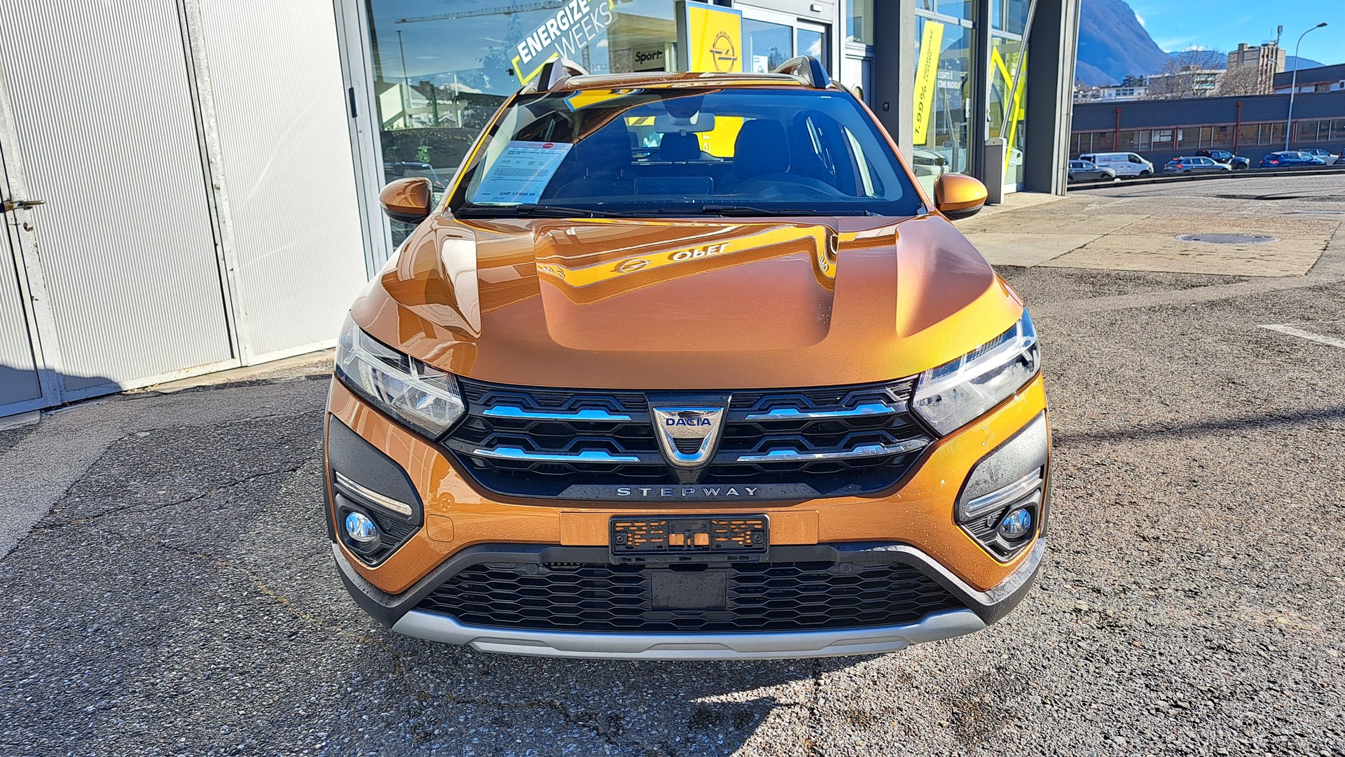 DACIA Sandero Stepway TCe 90 Comfort-image-1