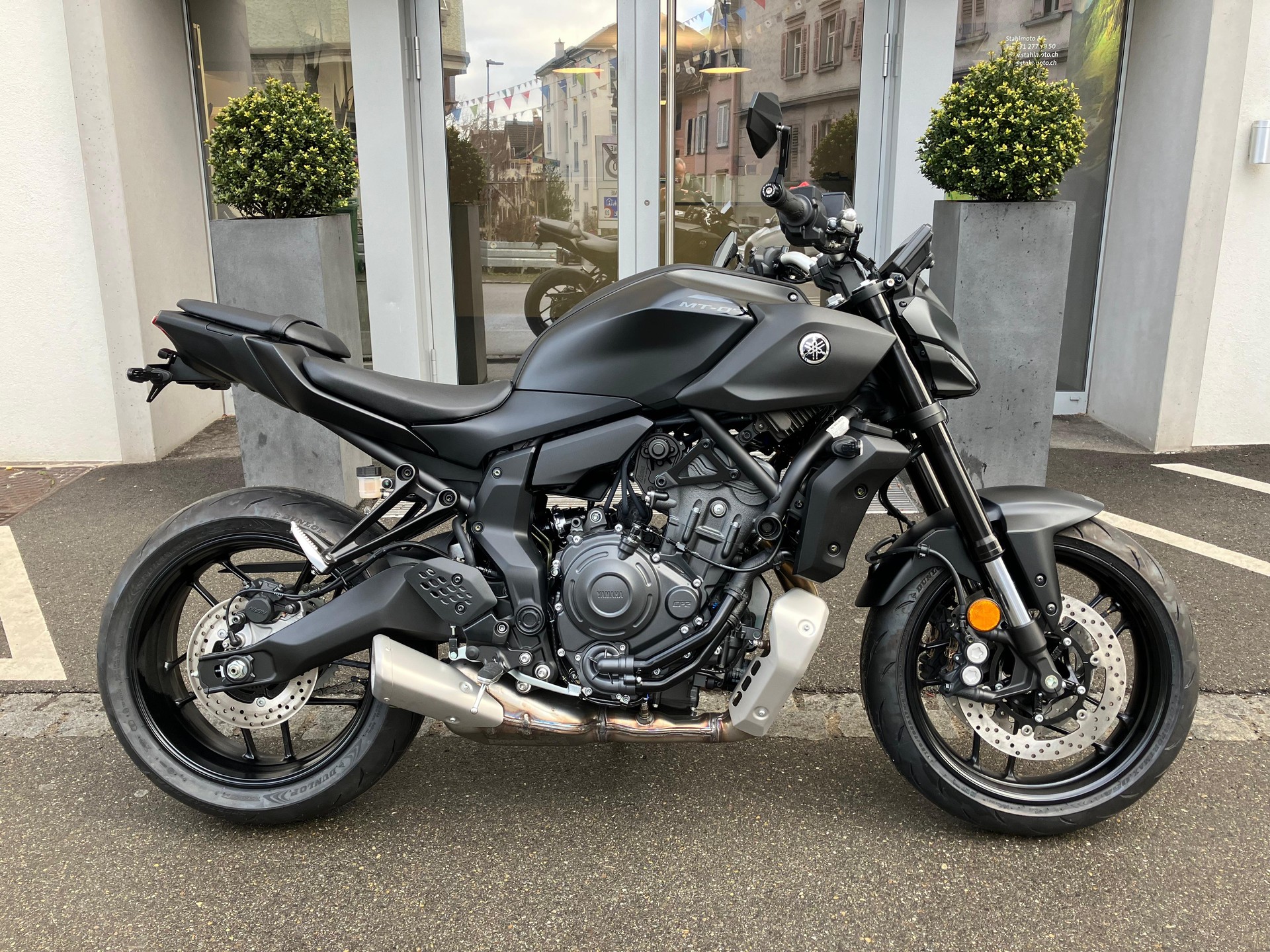 YAMAHA MT-07 (35KW)-showroom-element-1