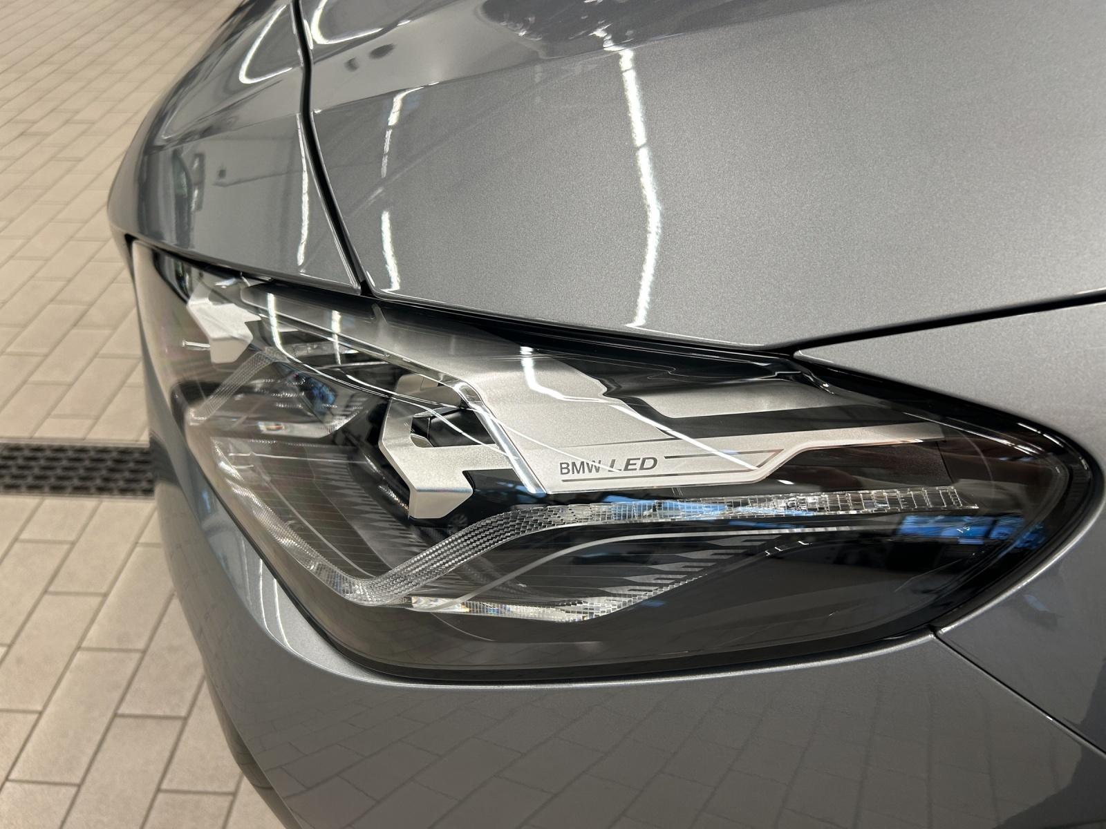 BMW 230e xDrive Active Tourer M Sport-image-18
