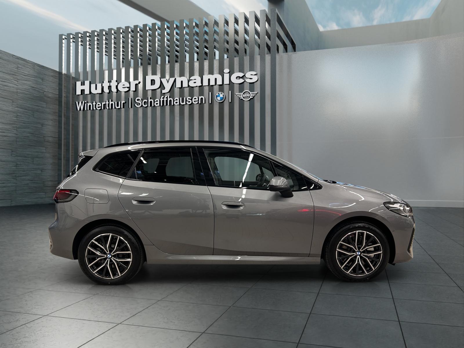 BMW 230e xDrive Active Tourer M Sport-image-3