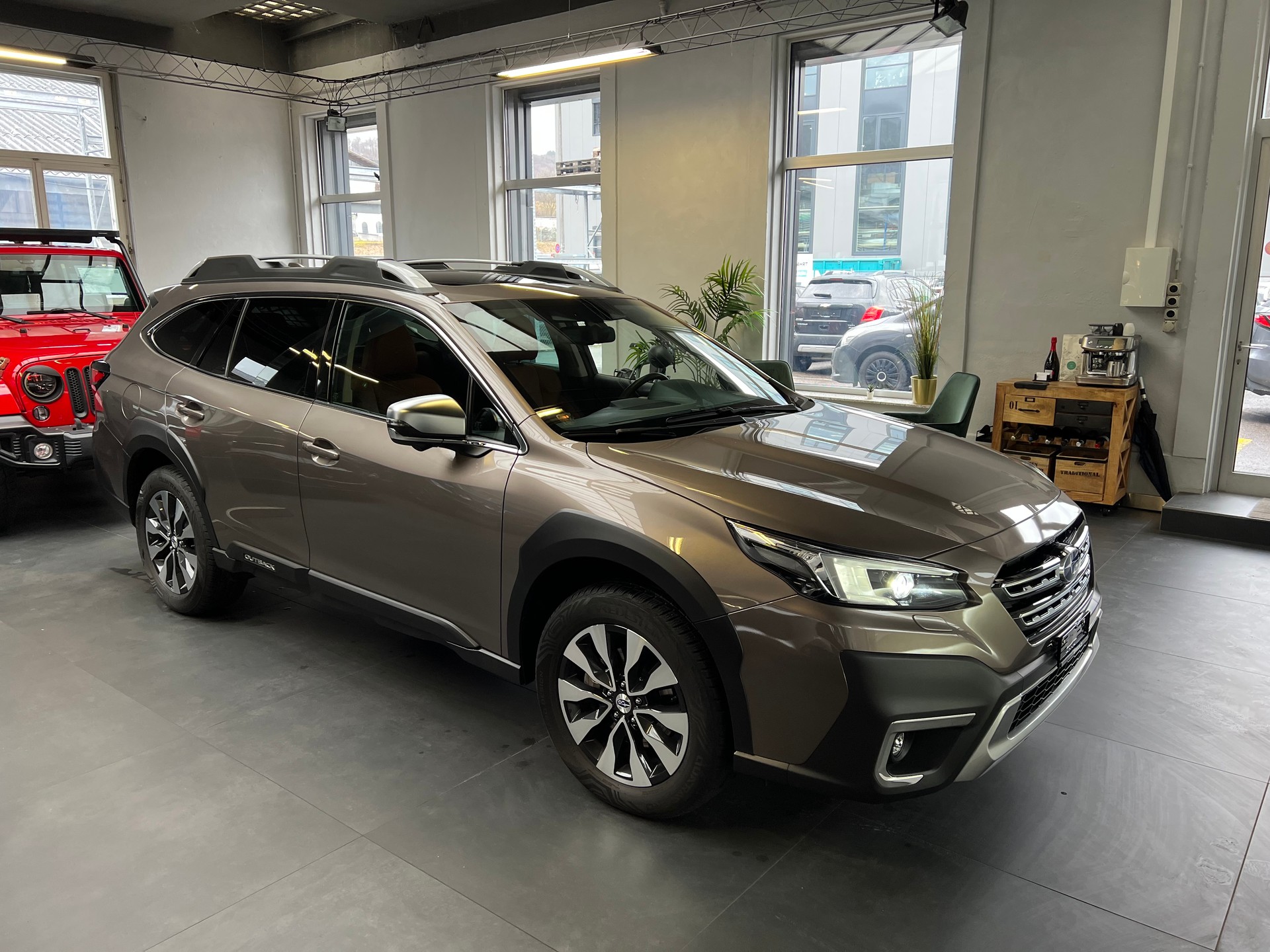SUBARU Outback 2.5i Luxury AWD Lineartronic-image-2