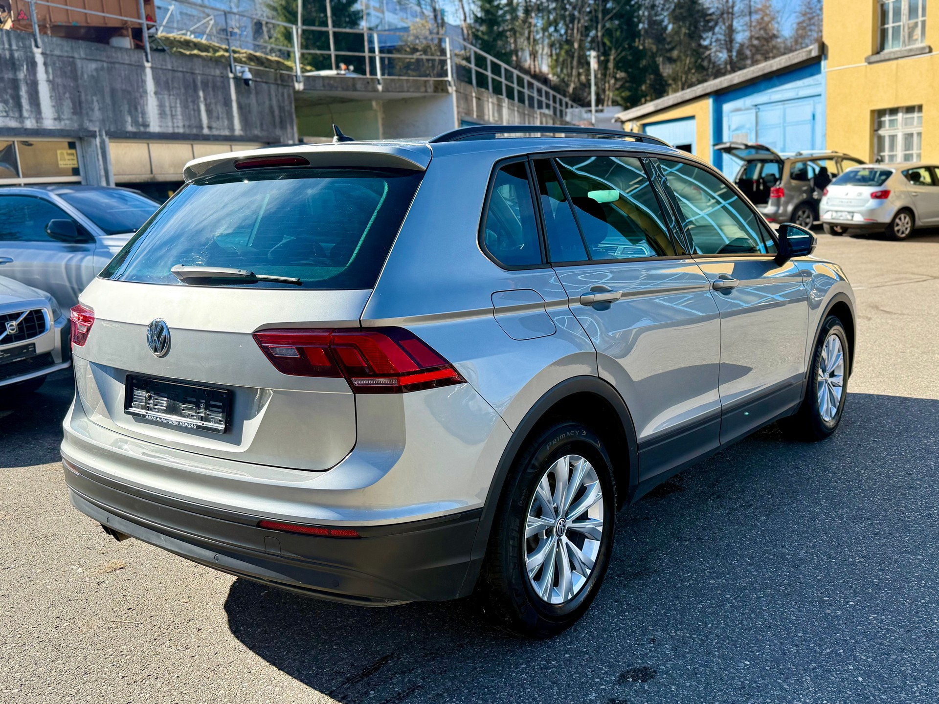 VW Tiguan 1.5TSI Evo Trendline DSG-image-3