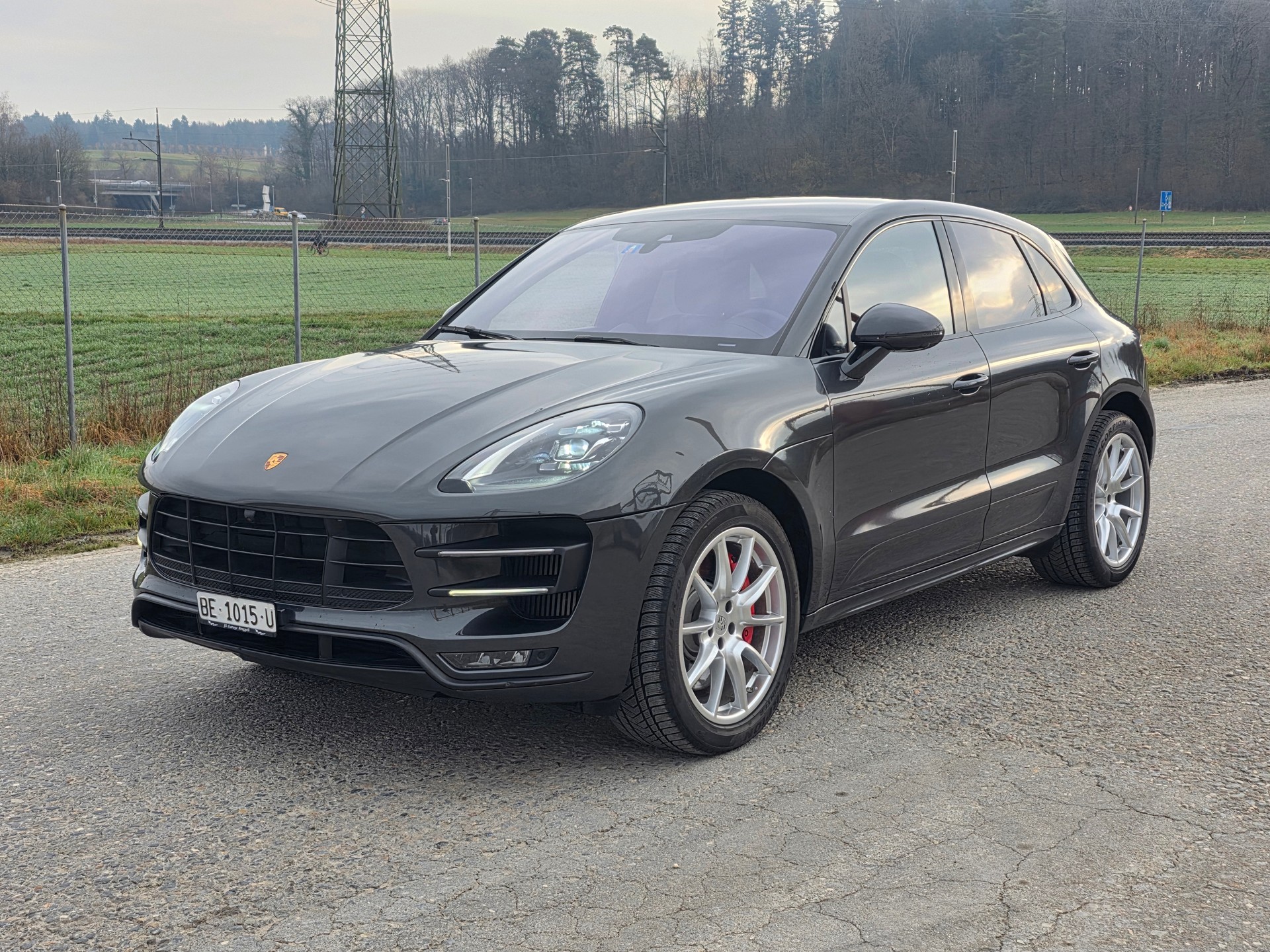 PORSCHE Macan Turbo Performance PDK / Neu ab Mfk-image-0