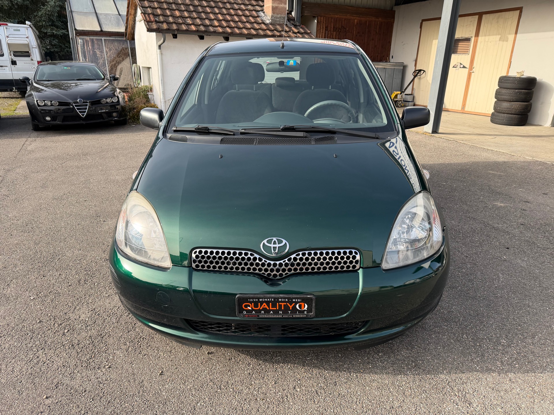 TOYOTA Yaris 1.3 Linea Luna-image-3