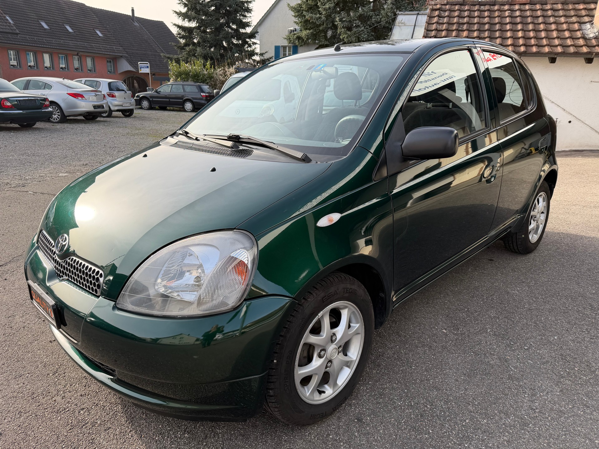 TOYOTA Yaris 1.3 Linea Luna-image-1