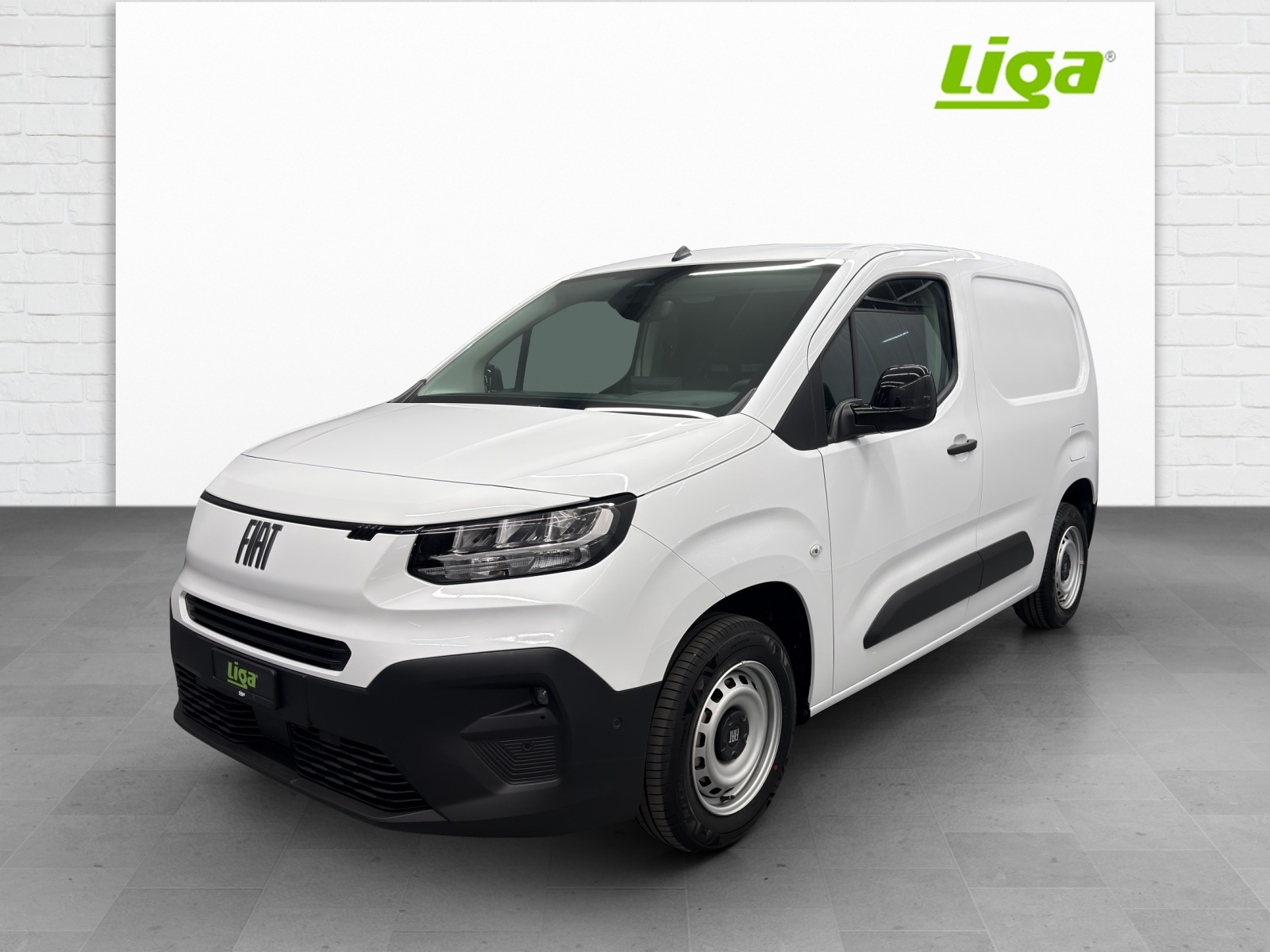 FIAT Doblo Kaw. L1 1.2 PureTech Easy Pro-image-1