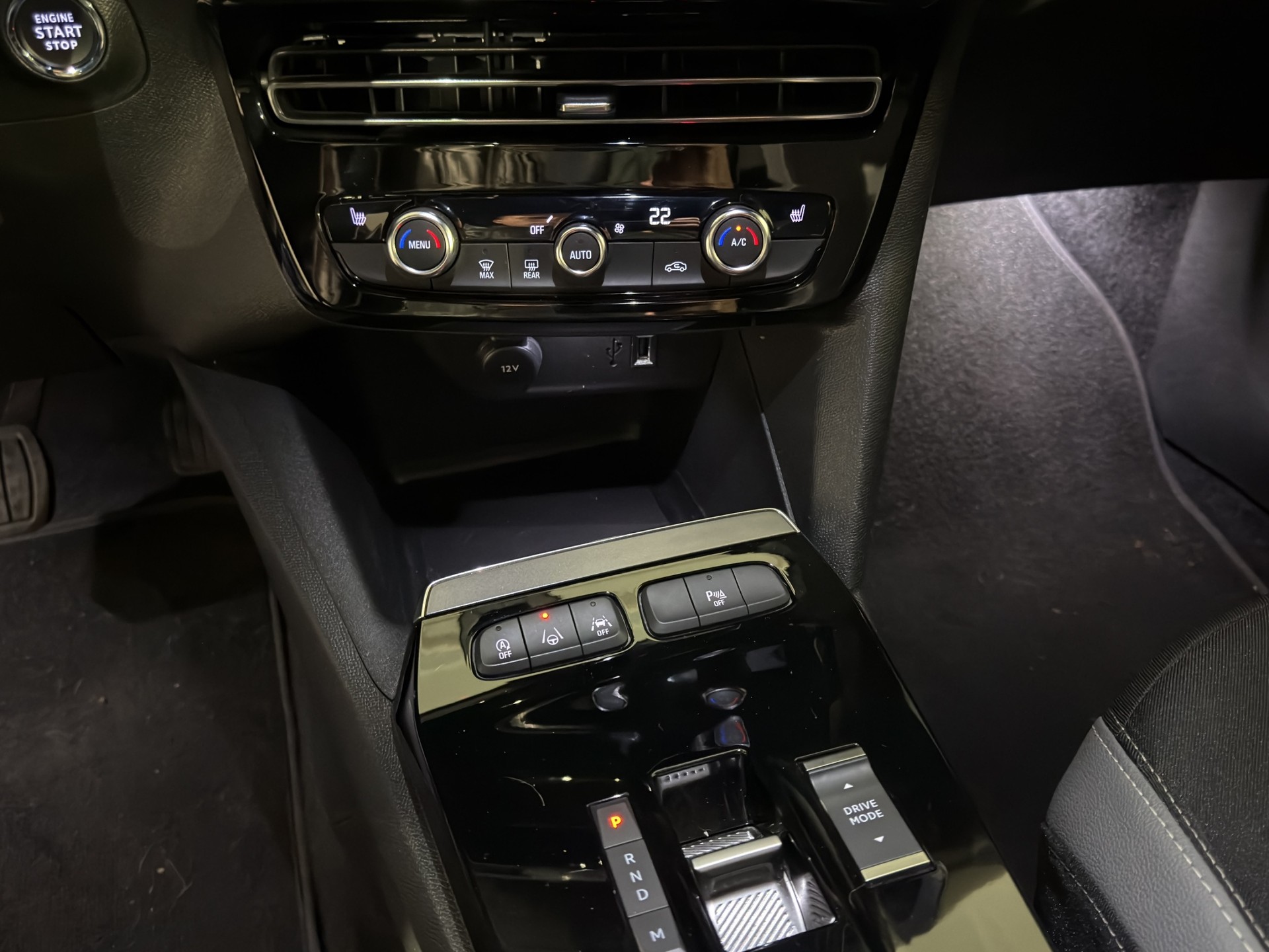 OPEL Mokka 1.2 Direct Injection Turbo Blitz Aut.-image-11
