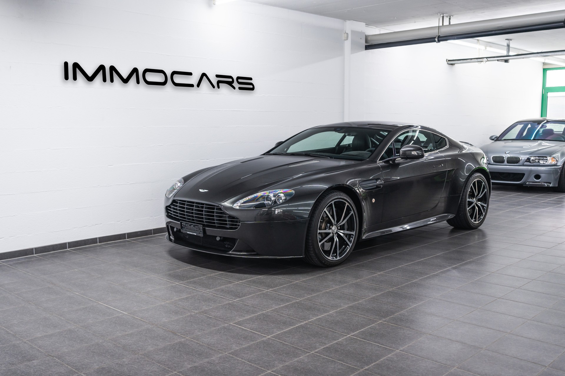 ASTON MARTIN V8 Vantage 4.7 S SP10 / Sportshift-image-0