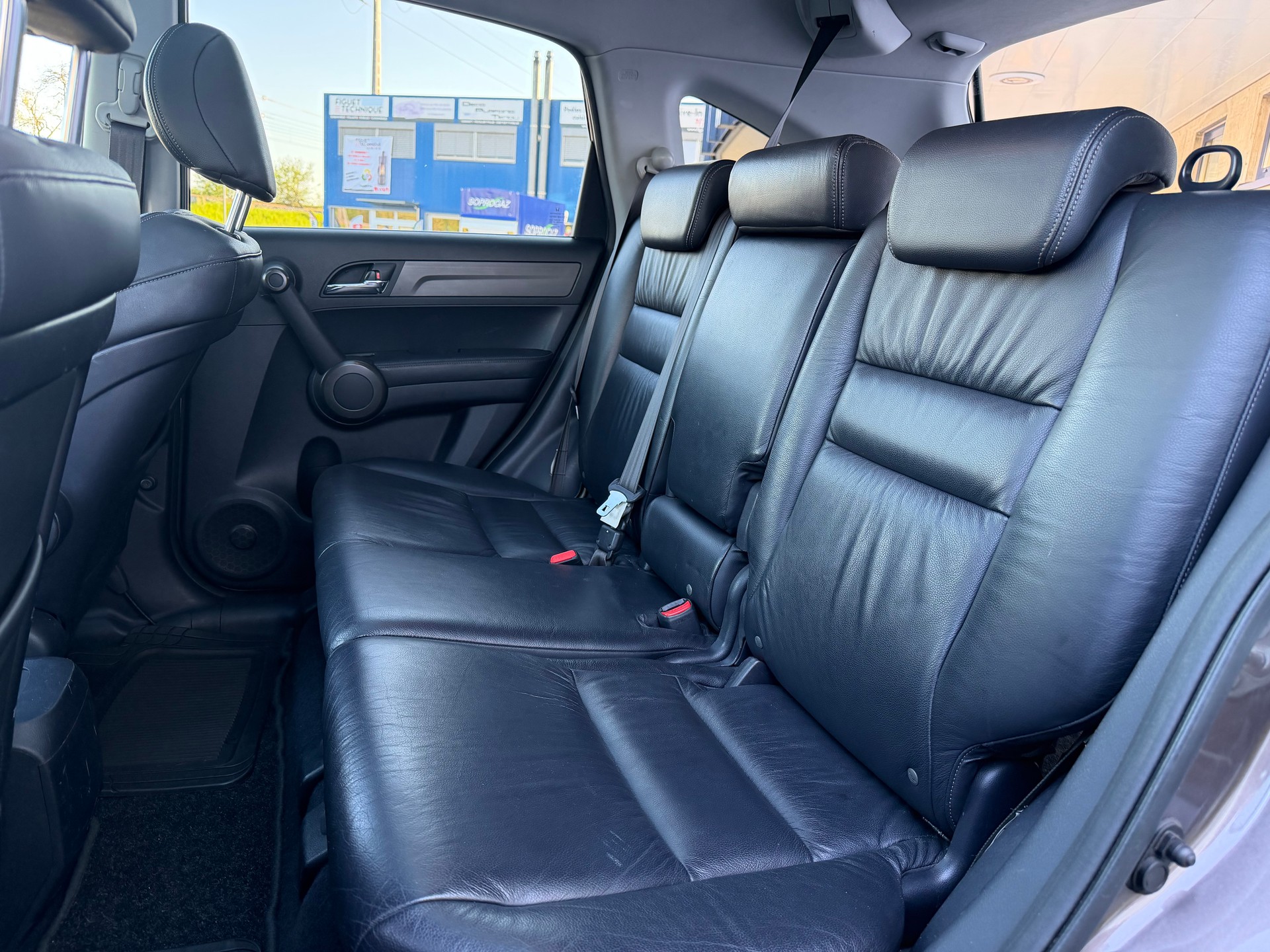 HONDA CR-V 2.2 i-DTEC 4WD Executive Automatic-image-8