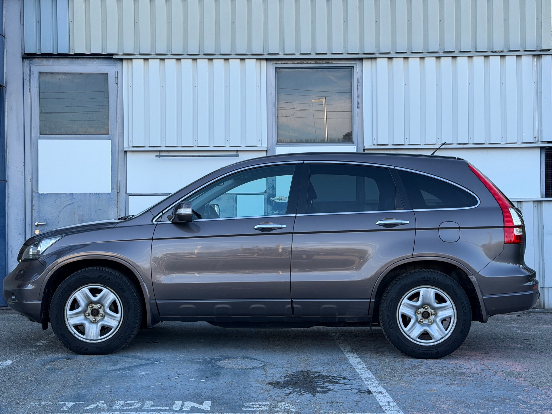 HONDA CR-V 2.2 i-DTEC 4WD Executive Automatic-showroom-element-2