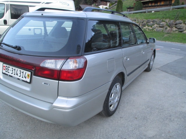 SUBARU Legacy 2.0 4WD-image-2